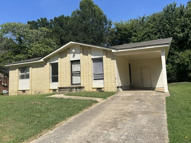 1006 Hungerford St Property Photo 2