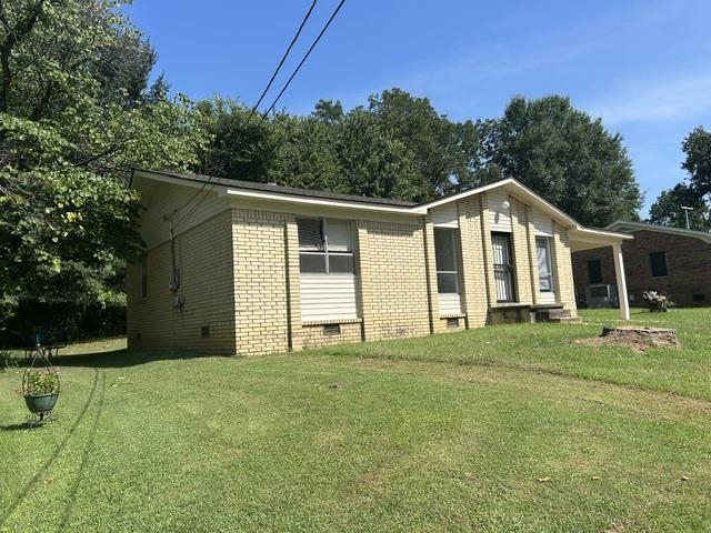 1006 Hungerford St Property Photo 3