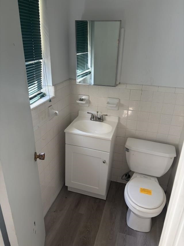 1006 Hungerford St Property Photo 7