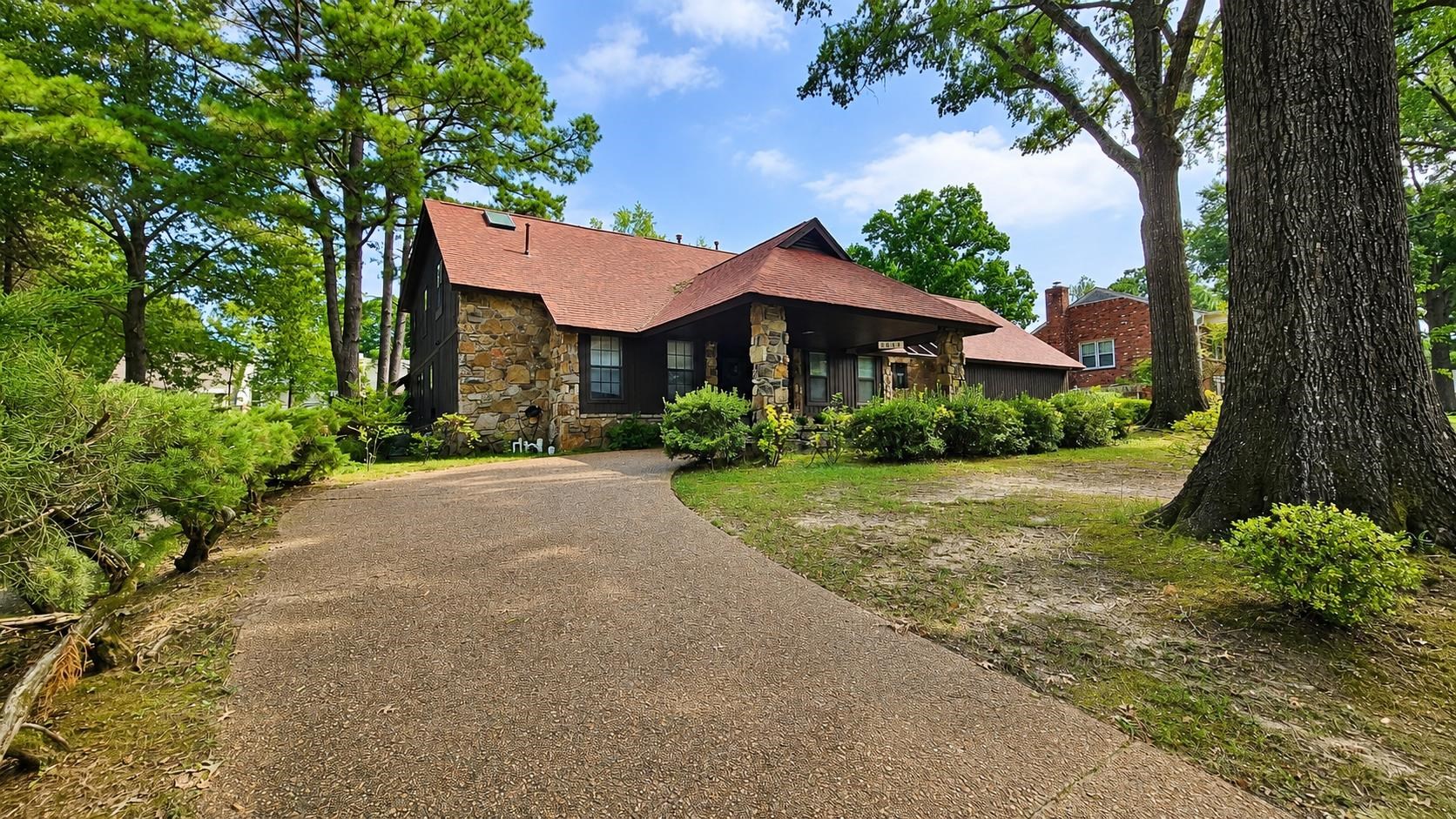 6908 Silver Maple Cv Property Photo 3