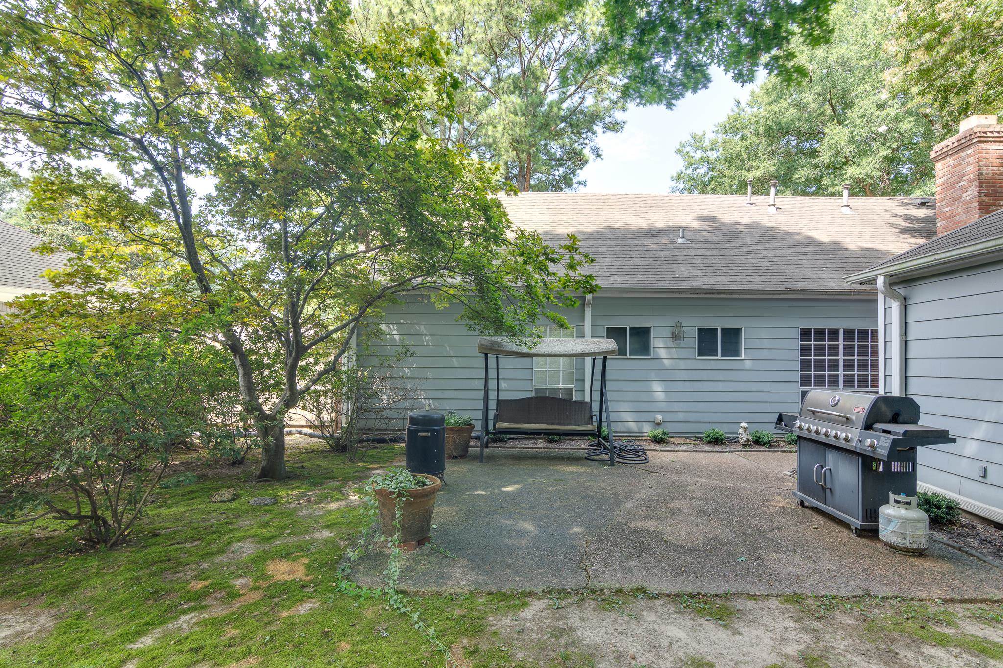 1906 Malabar Dr Property Photo 21