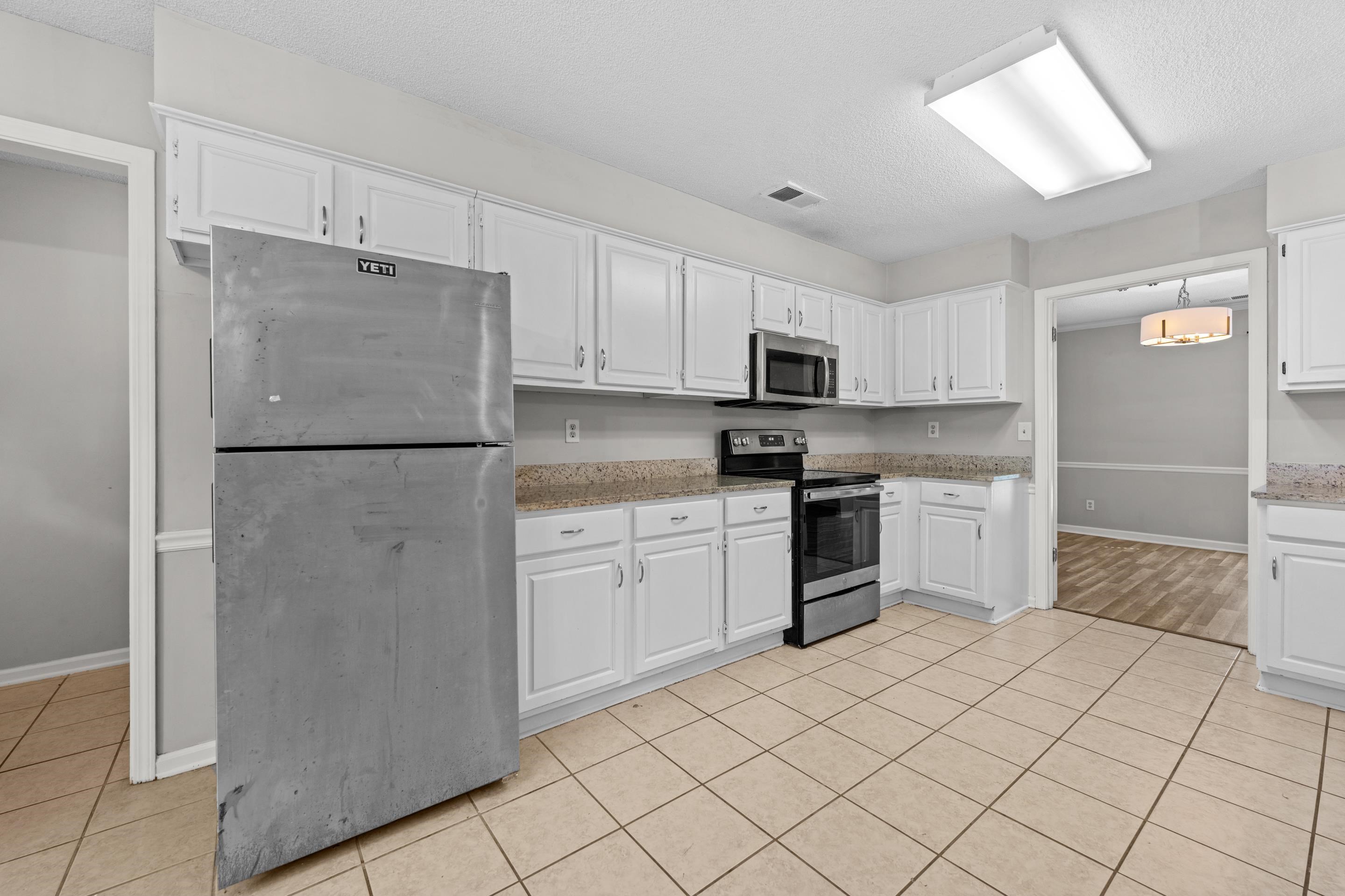 8187 Walnut Creek Rd Property Photo 13