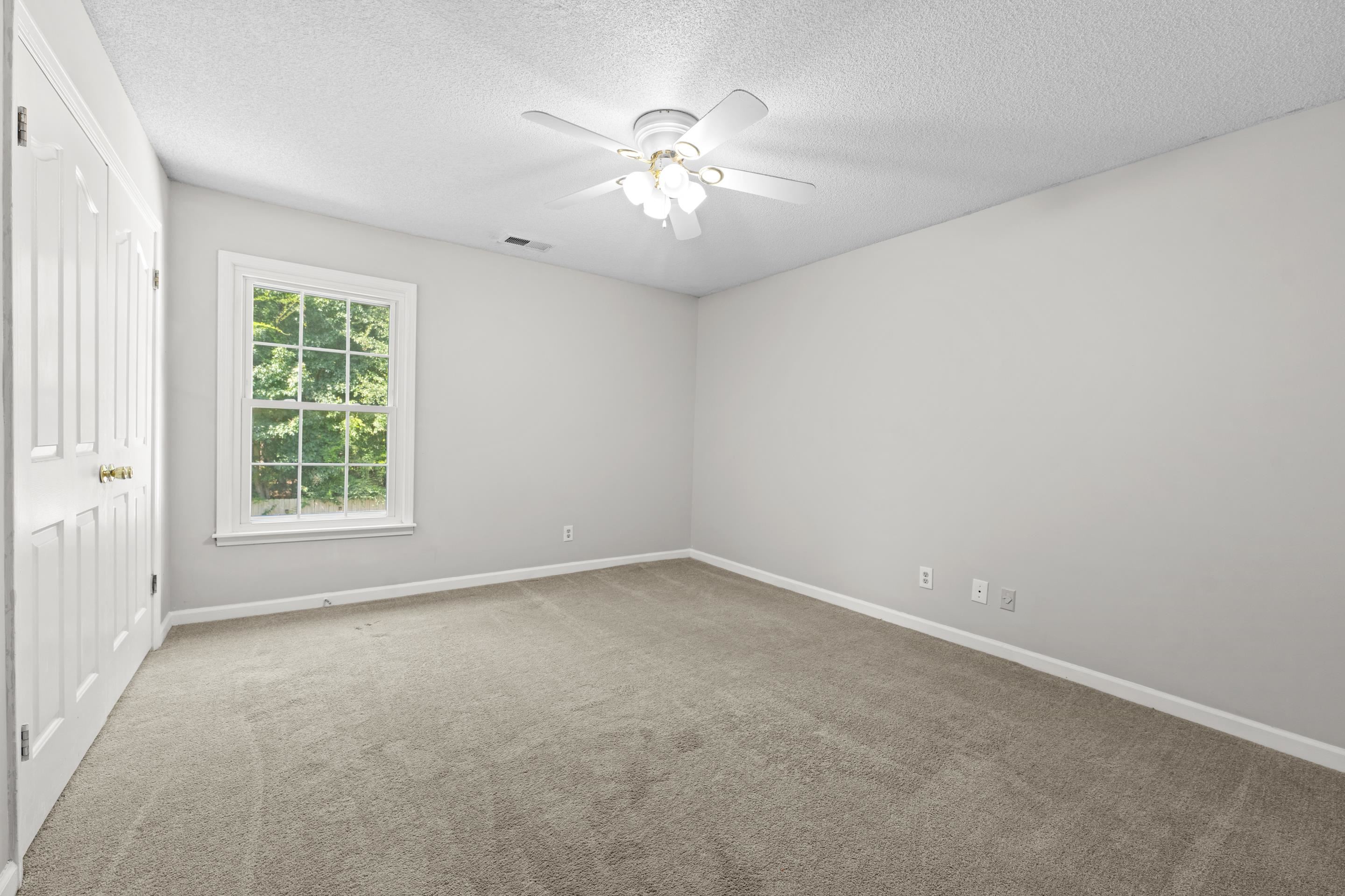 8187 Walnut Creek Rd Property Photo 25
