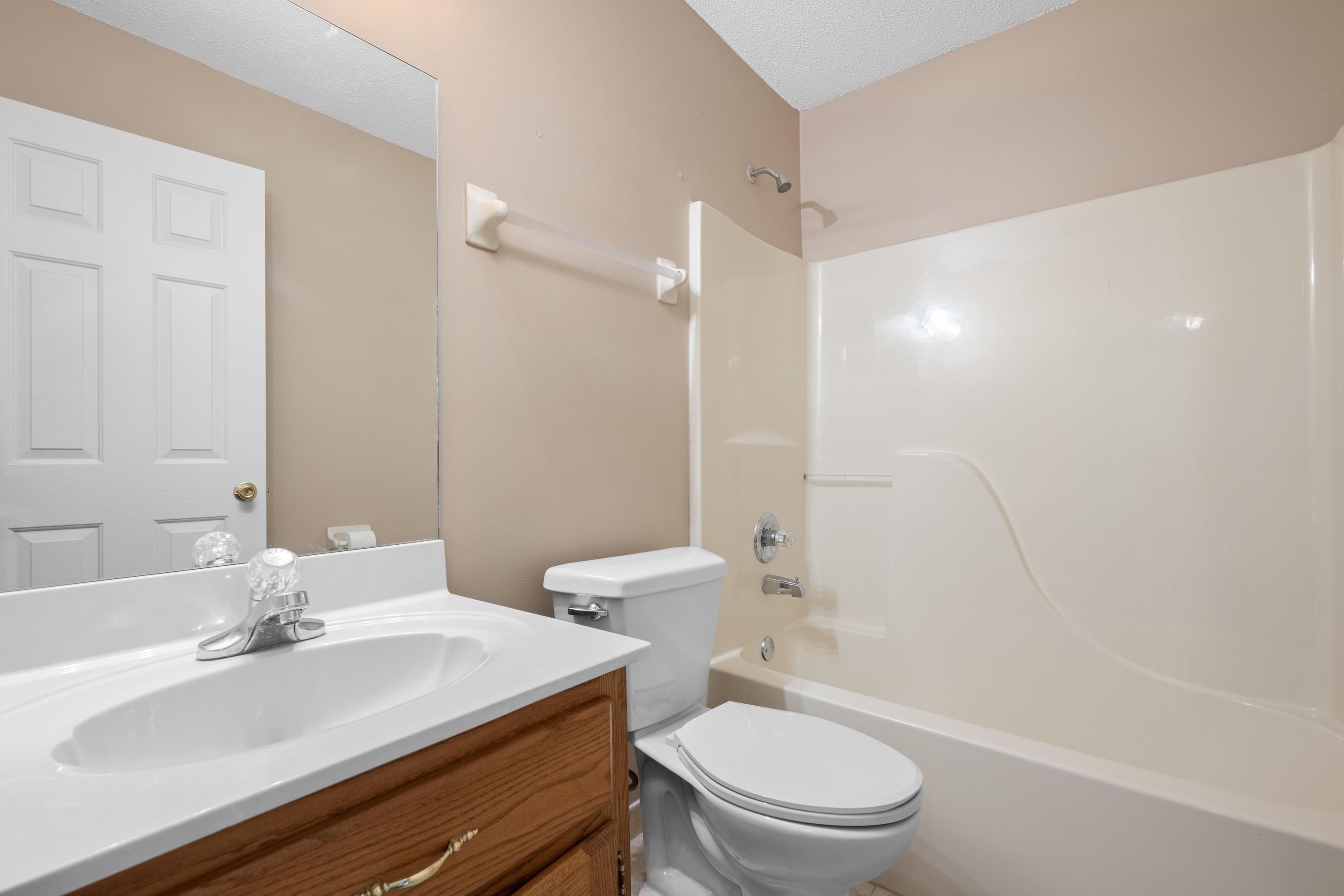 7430 Oakfield Dr Property Photo 18