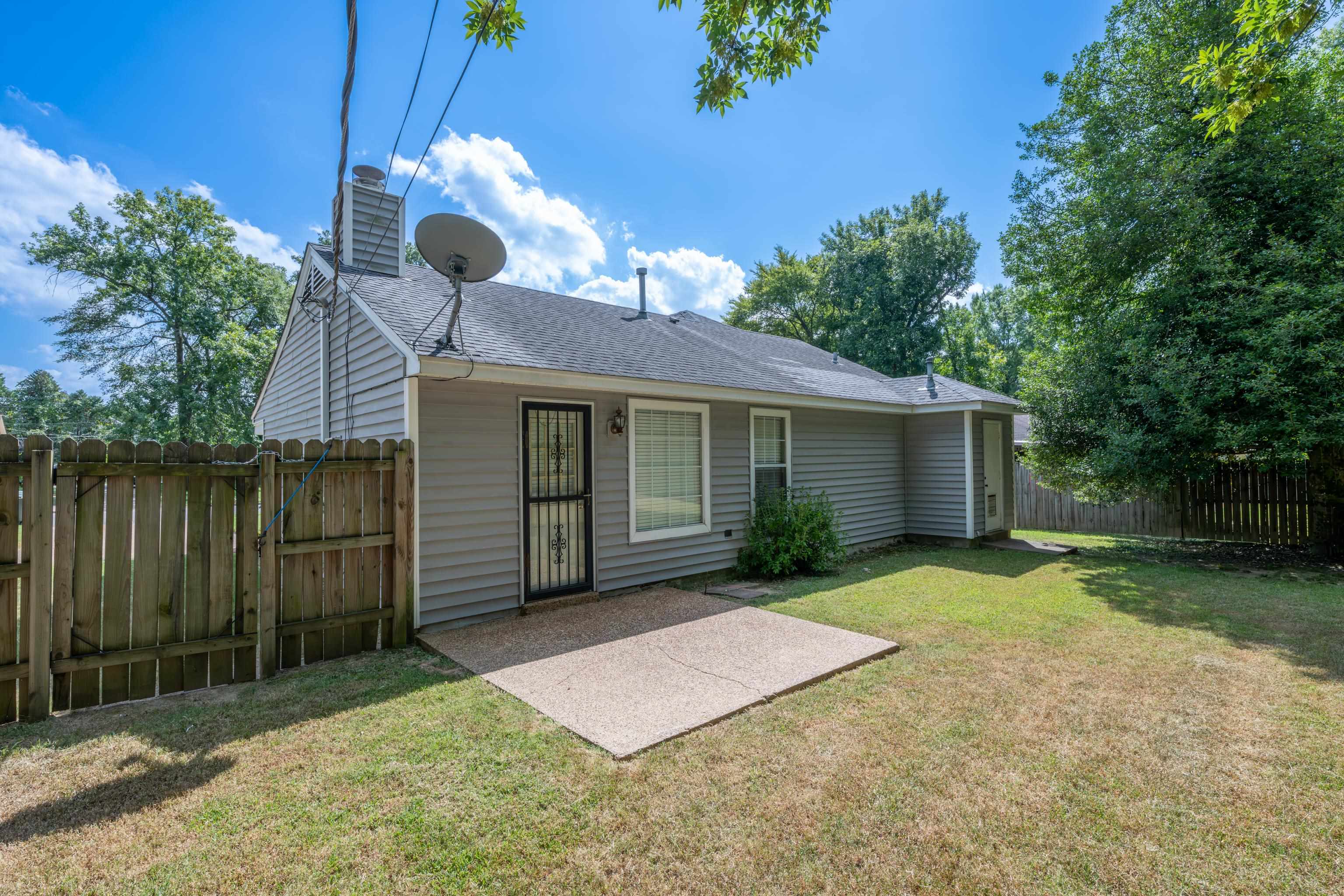 7430 Oakfield Dr Property Photo 26