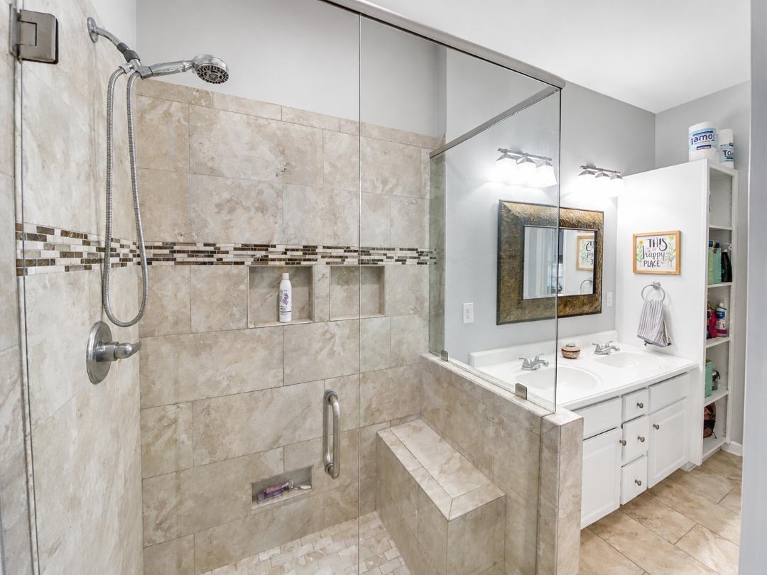 200 Vantage Pt Property Photo 19