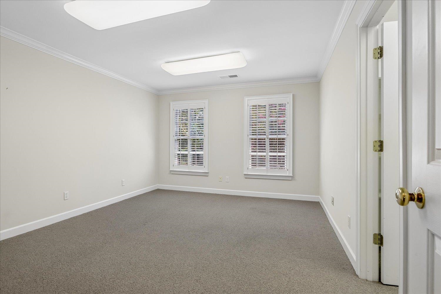 5576 Bayberry Cv Property Photo 24