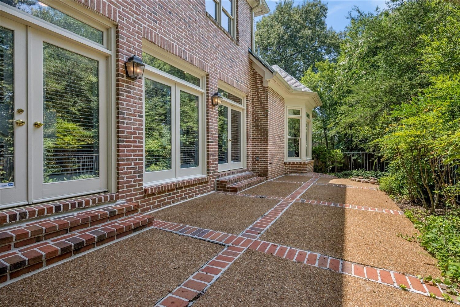 5576 Bayberry Cv Property Photo 27
