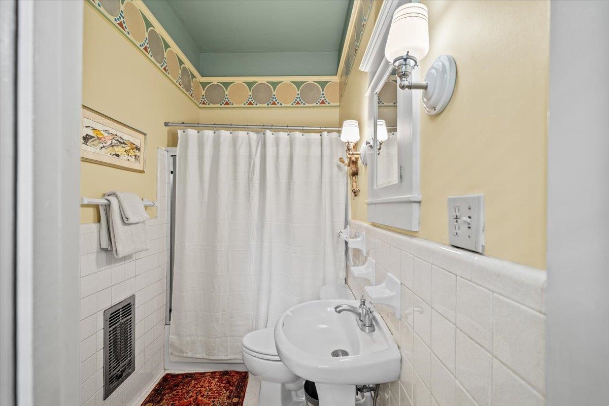 1904 Harbert Ave Property Photo 24
