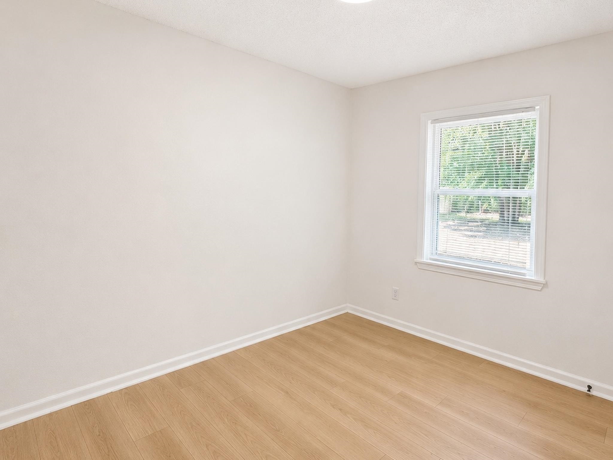 3639 Brompton Dr Property Photo 13