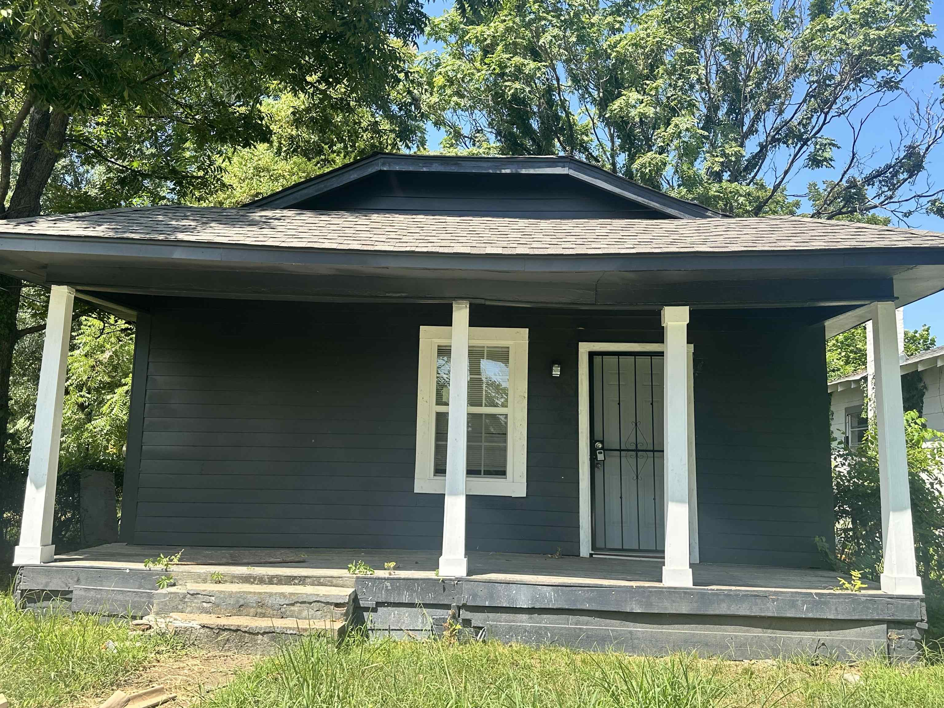 765 GRAND ST Property Photo 1