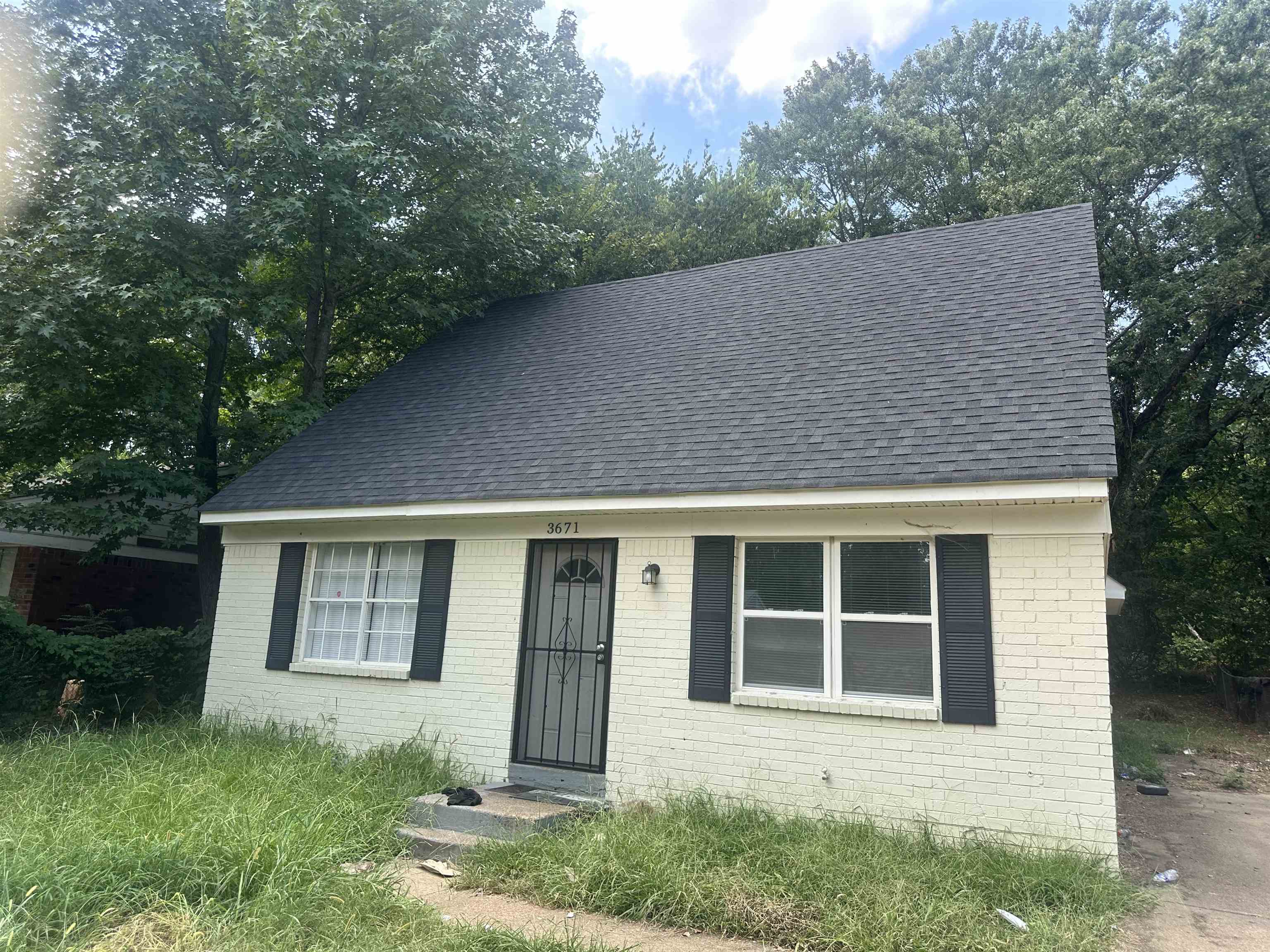 3671 SKYLARK DR Property Photo 1