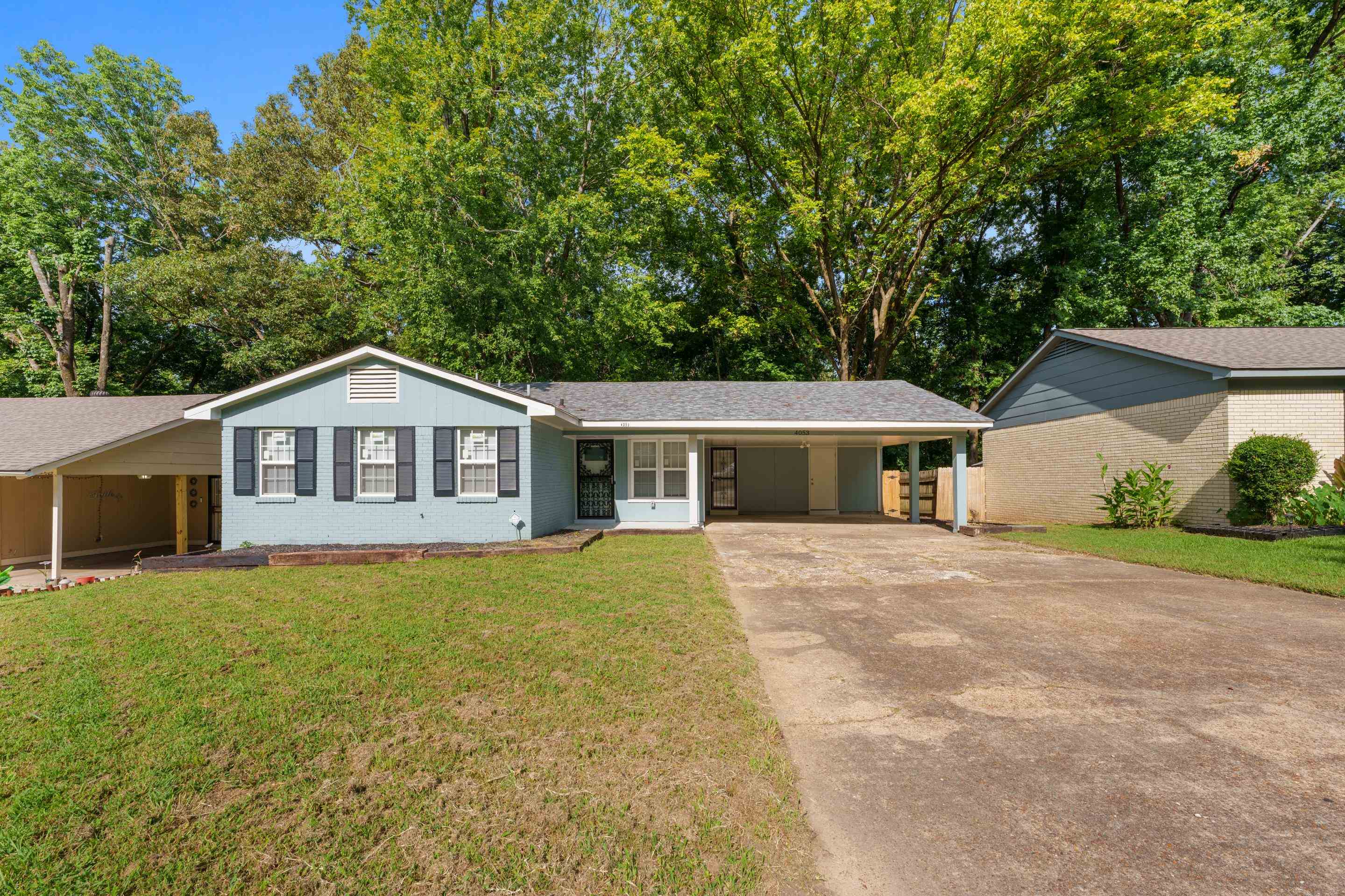 4053 Haliburton St Property Photo 1