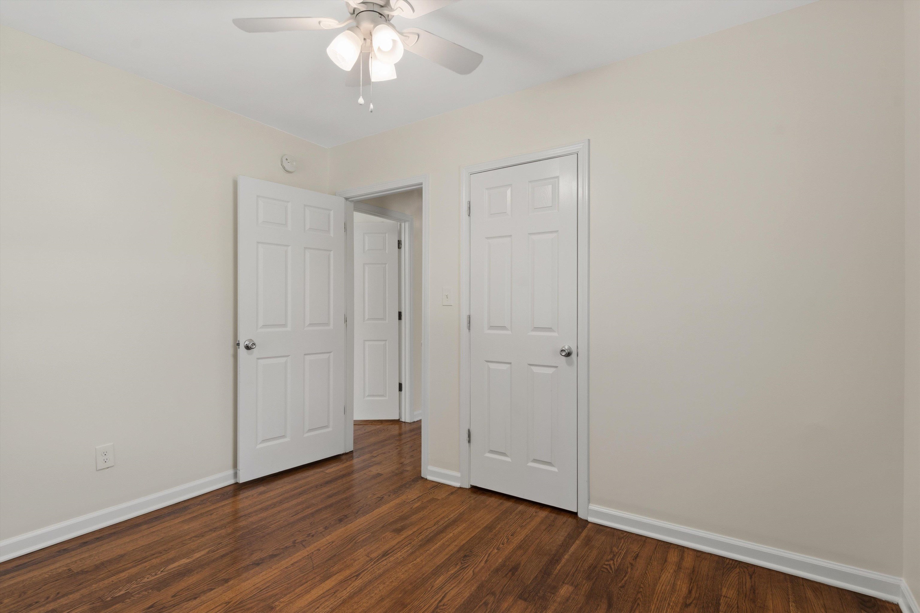 1305 Gherald St Property Photo 17