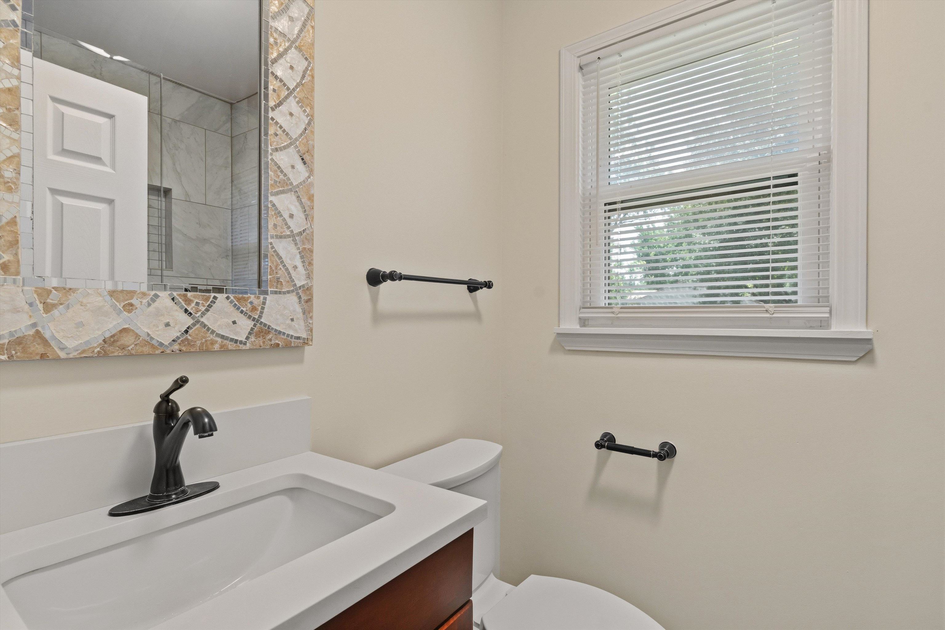 1305 Gherald St Property Photo 23