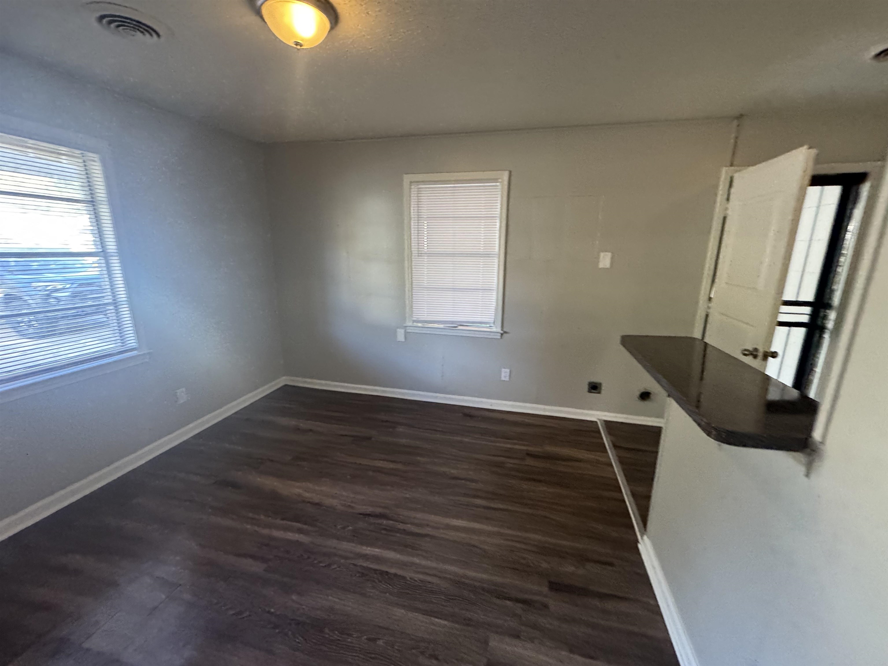 745 Harahan Rd Property Photo 7