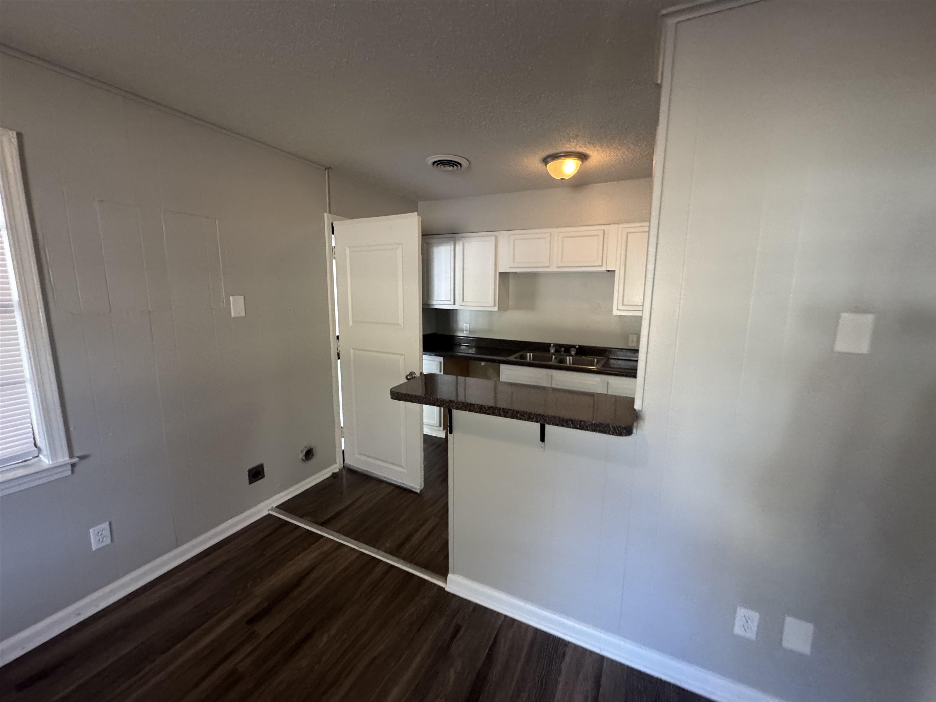 745 Harahan Rd Property Photo 9