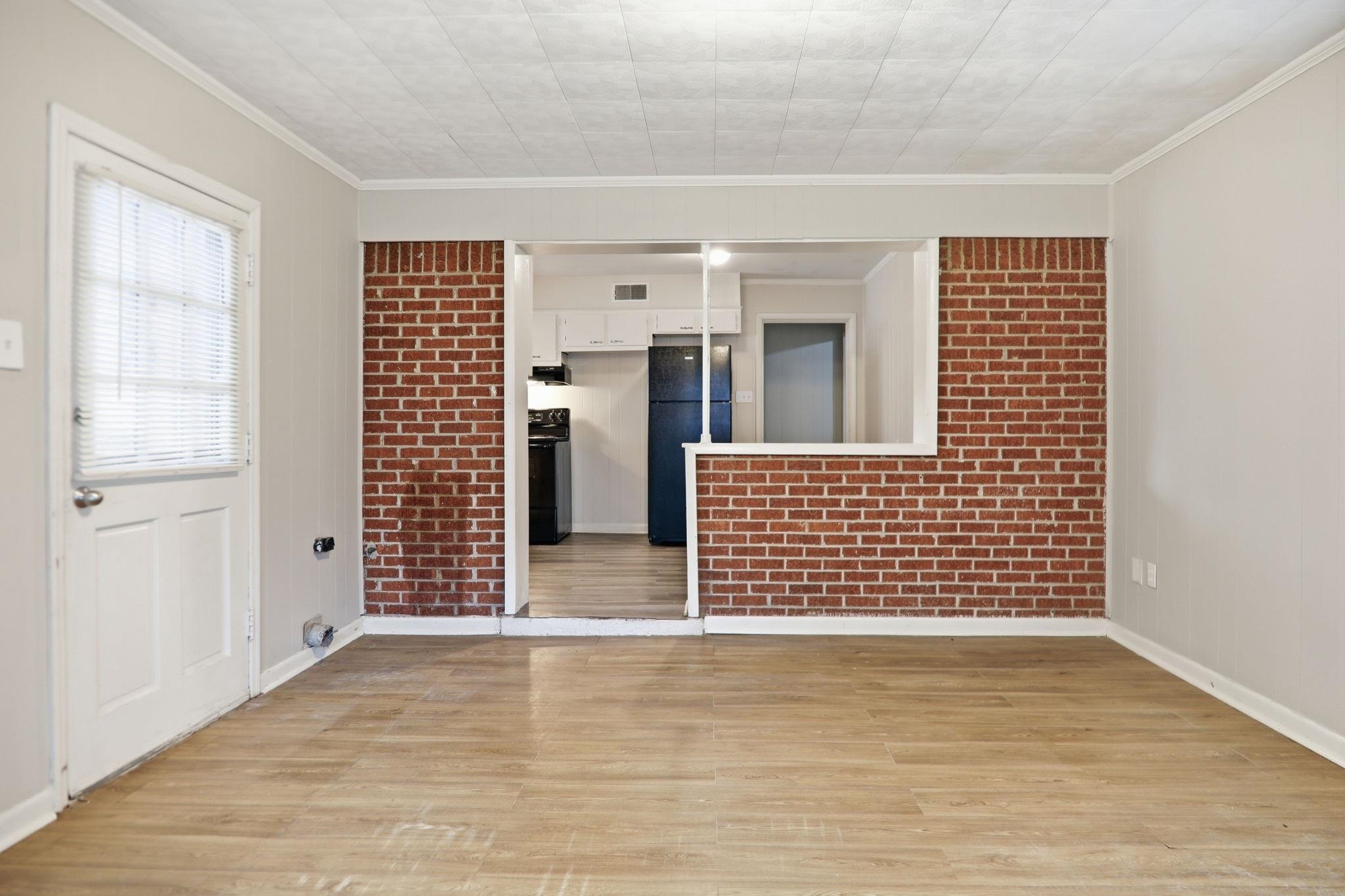 4111 Barron Ave Property Photo 7