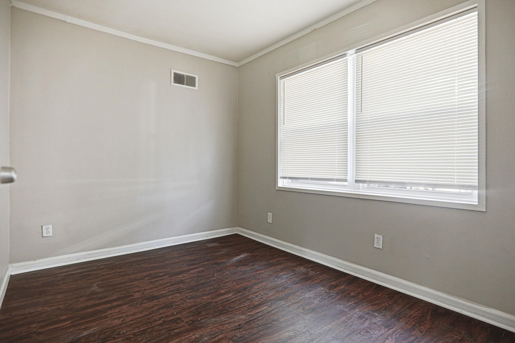 4111 Barron Ave Property Photo 13