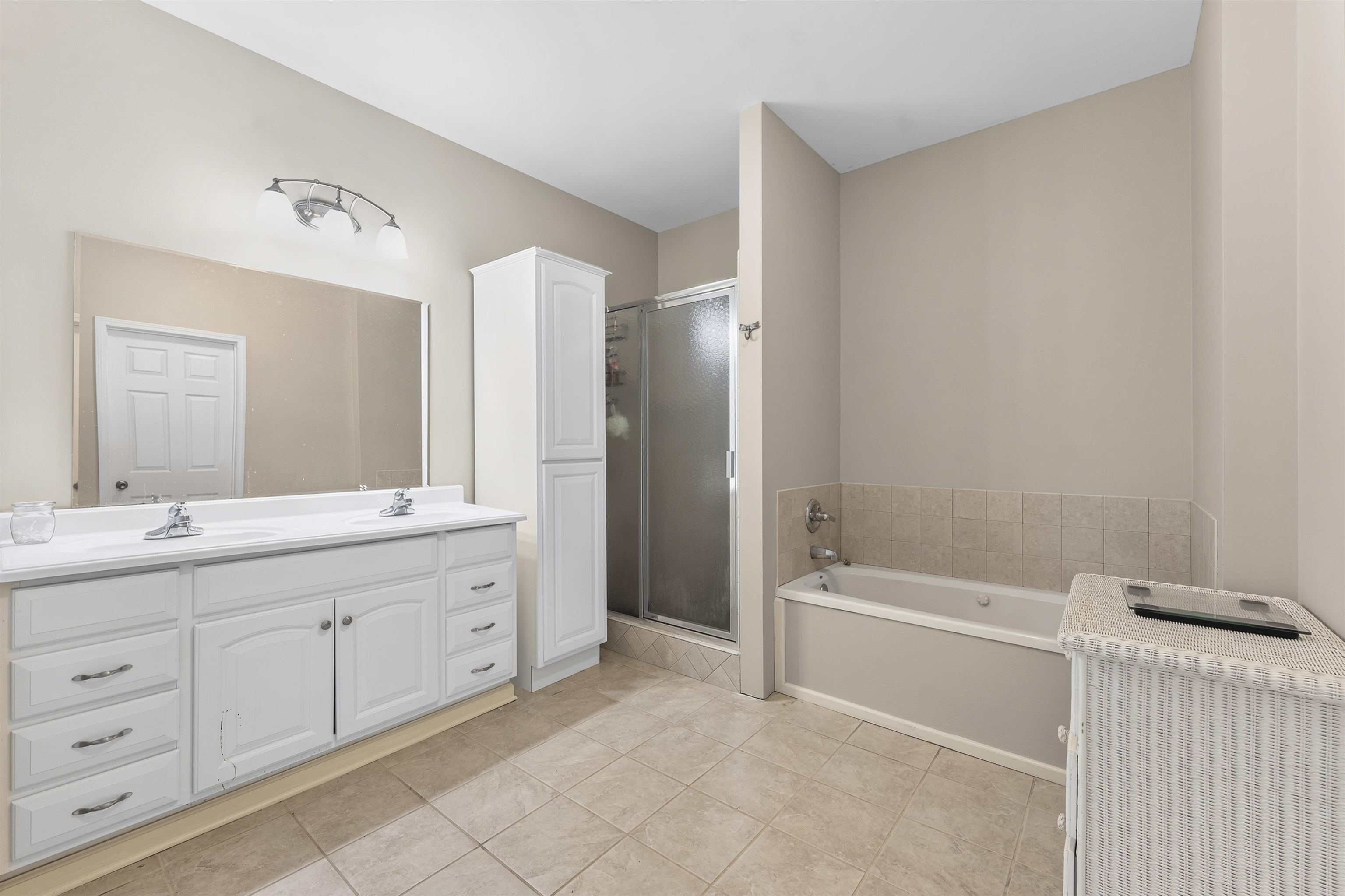 8105 Miller Rd Property Photo 31