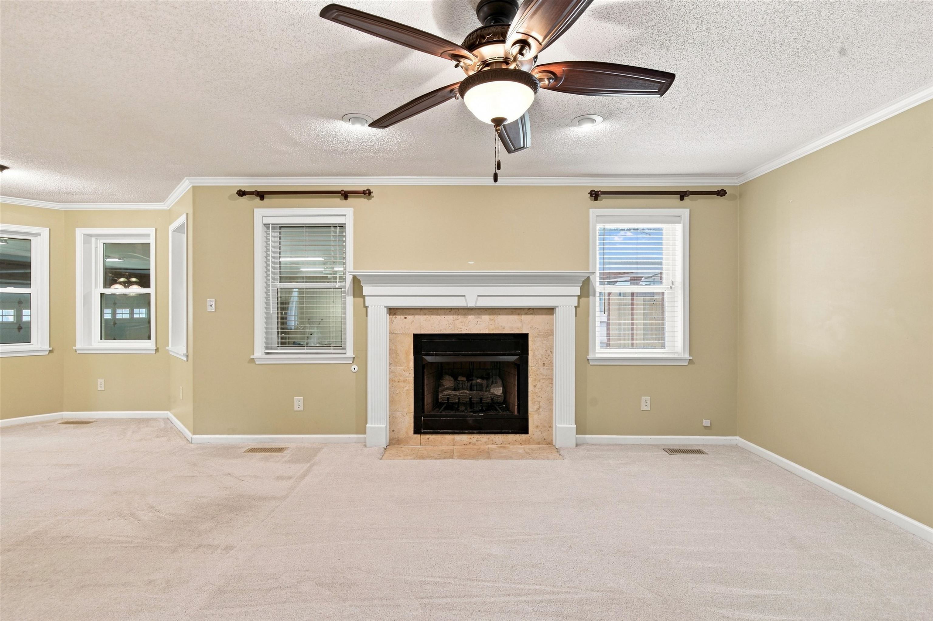 506 Charles Ave Property Photo 9