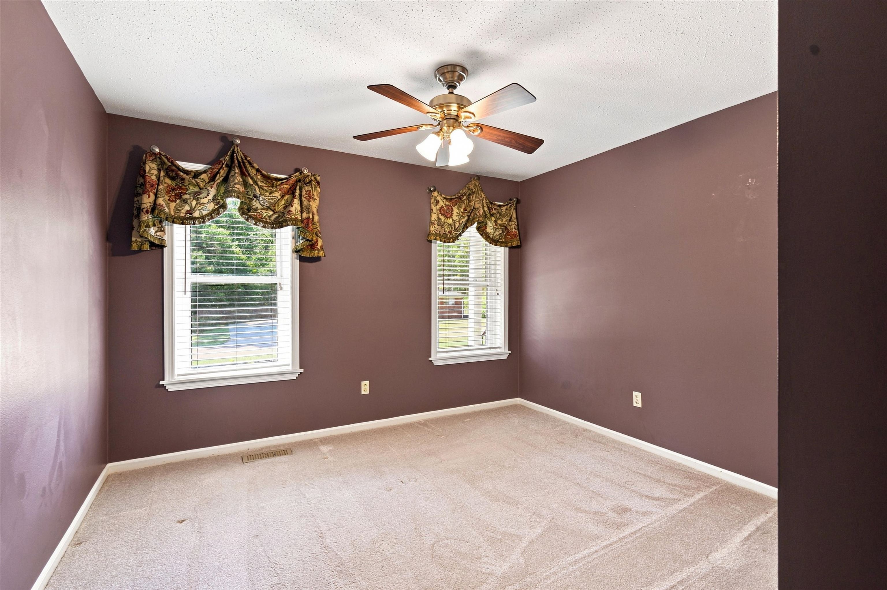 506 Charles Ave Property Photo 19