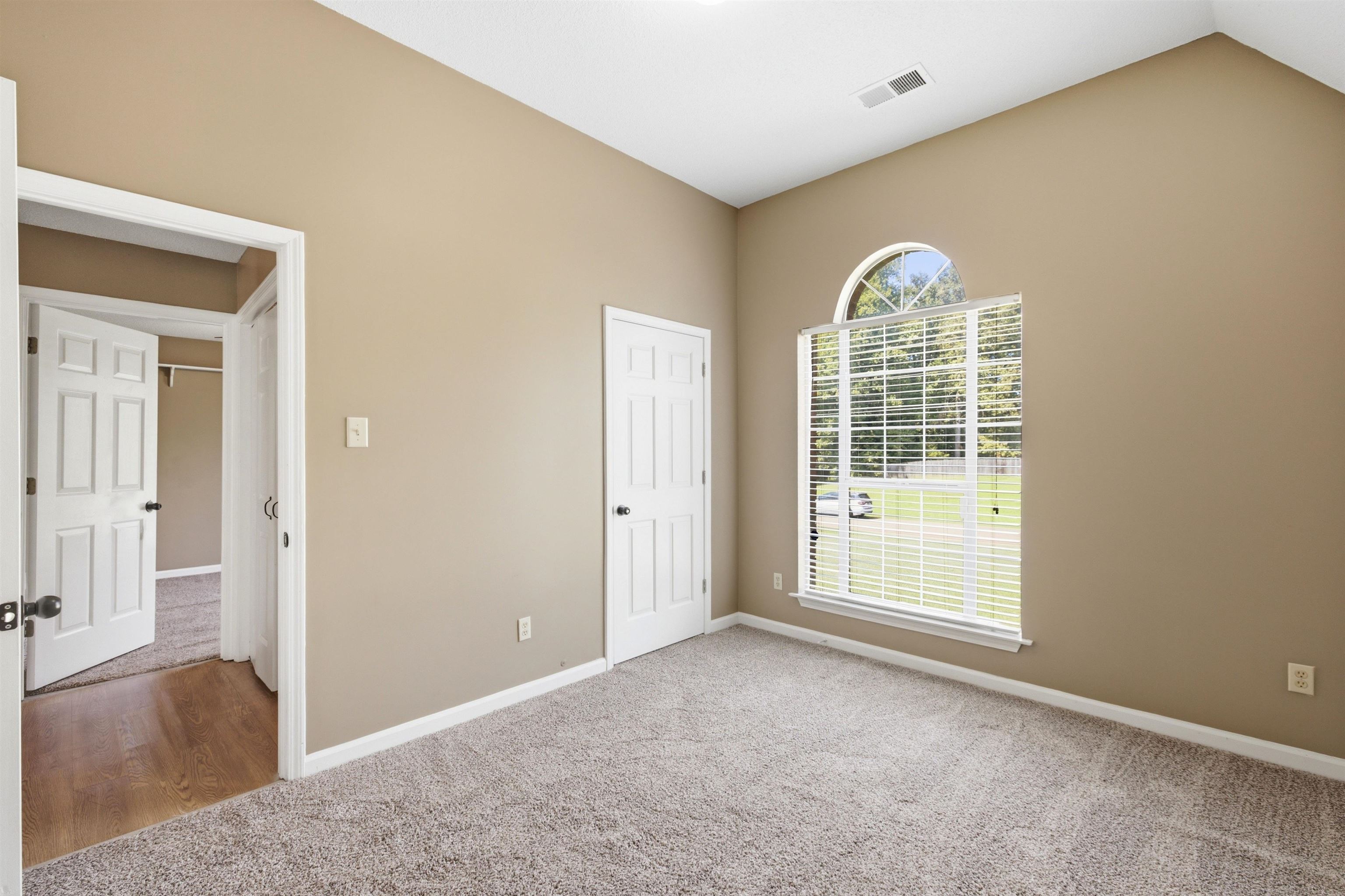 272 Wellington Way Property Photo 25