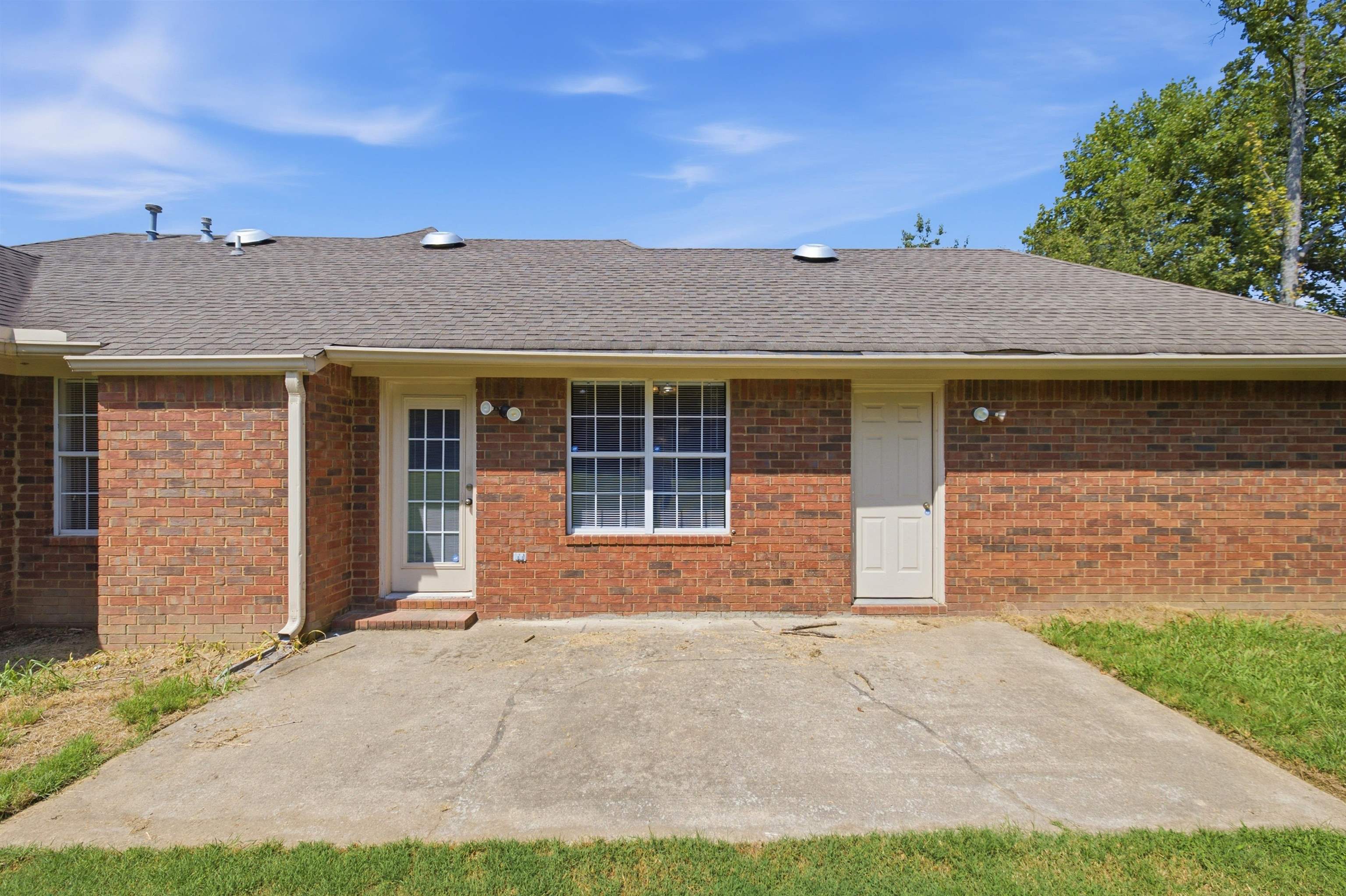 272 Wellington Way Property Photo 30