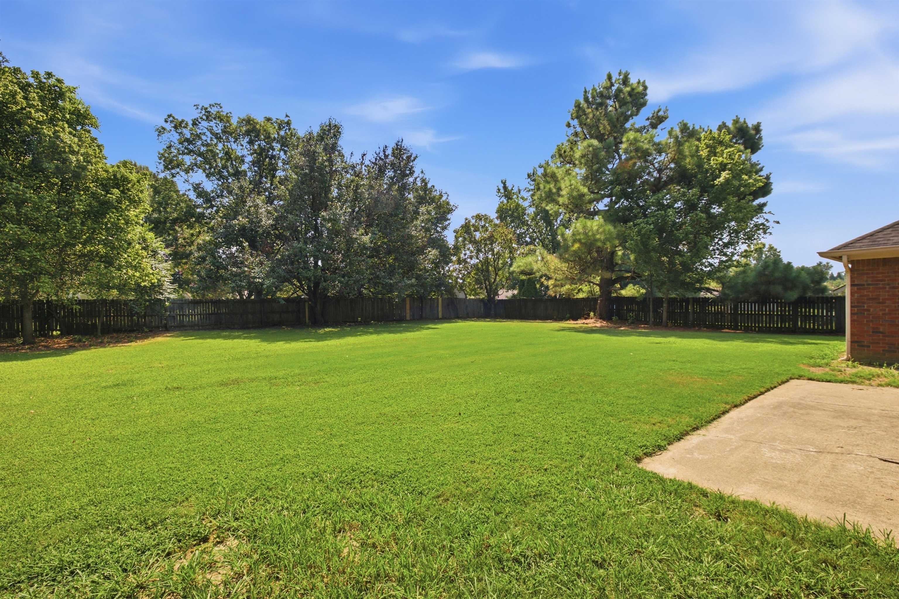 272 Wellington Way Property Photo 32