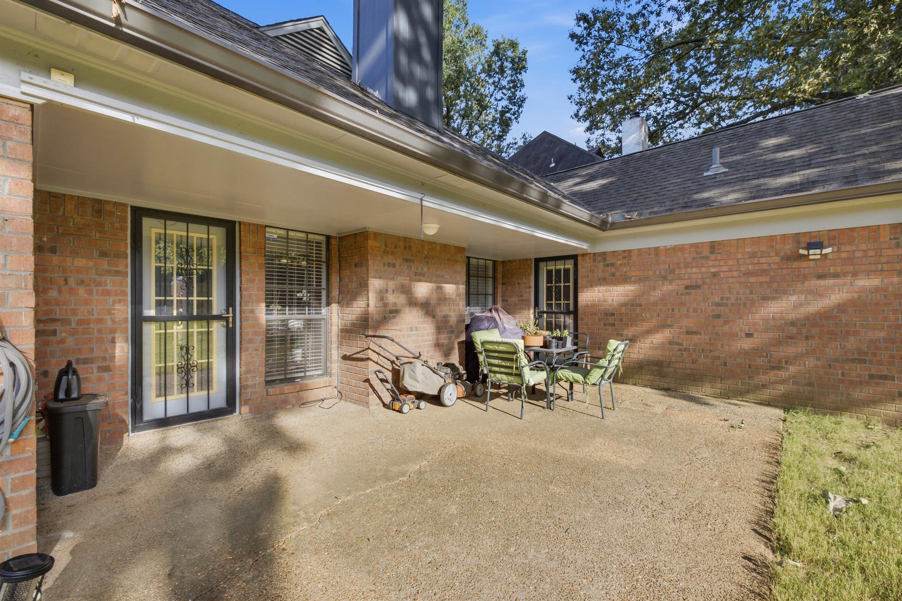 1531 Fox Trace Dr Property Photo 25