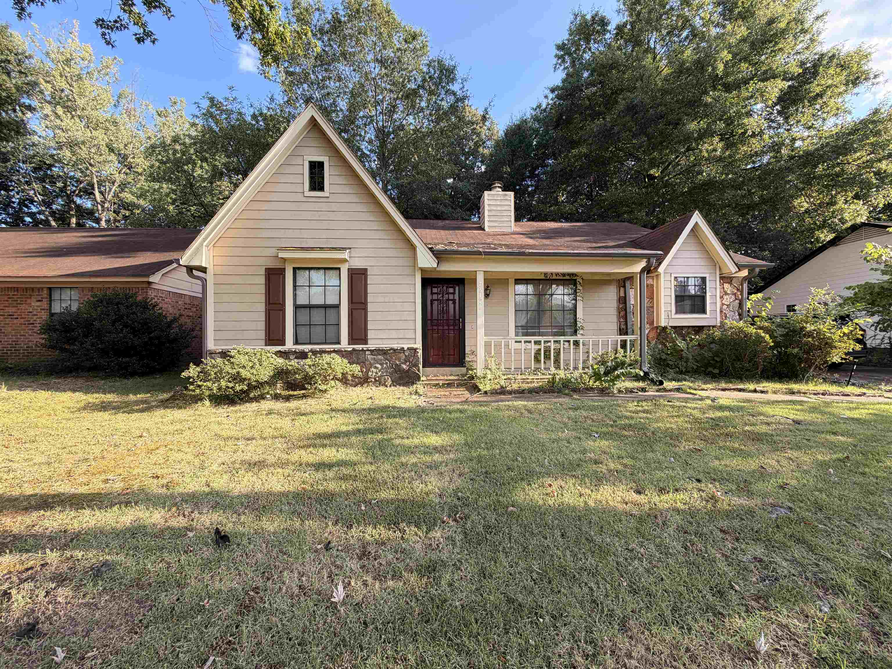 7317 EGGLESTON RD Property Photo 1