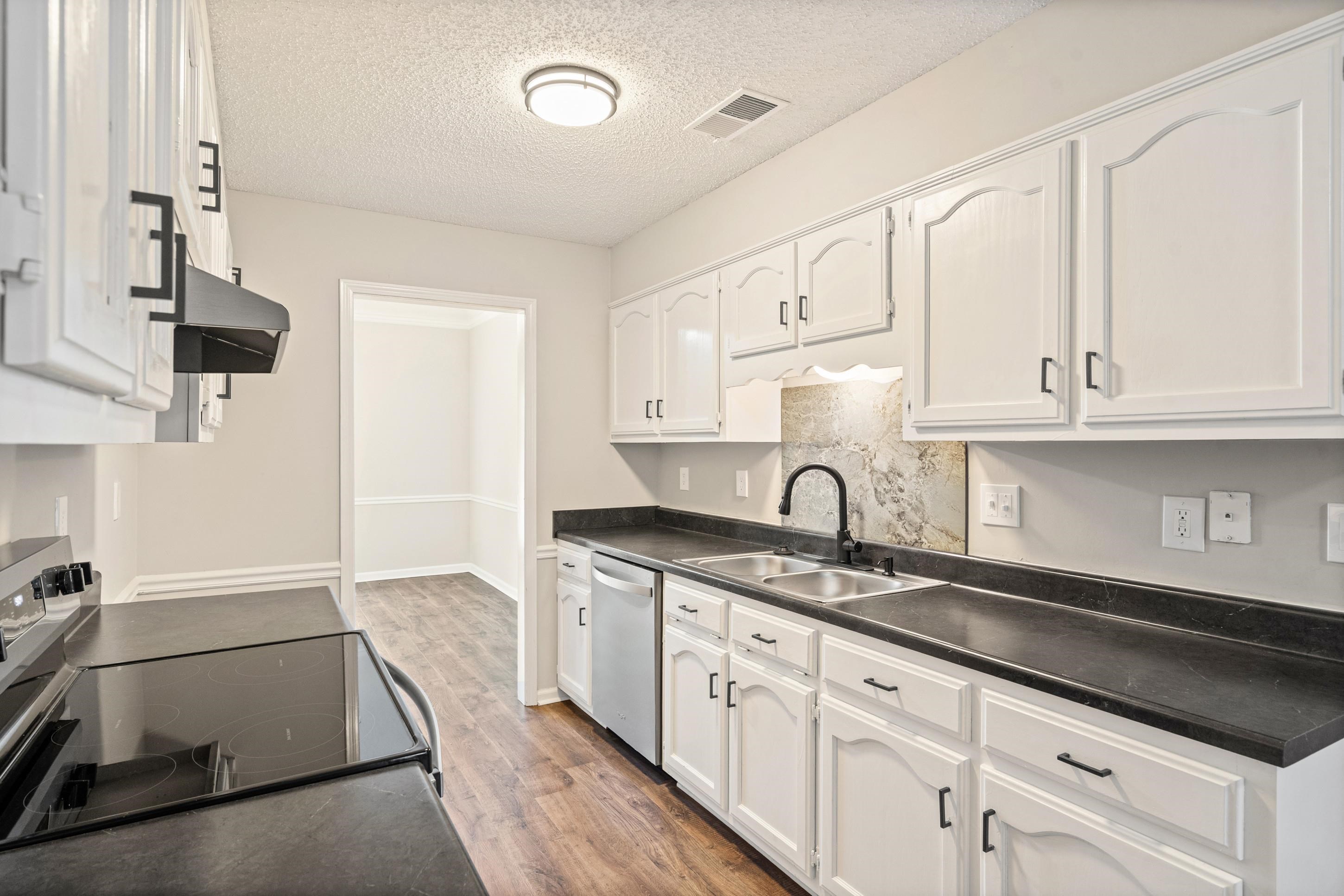 7722 Ivy Mist Cv Property Photo 6