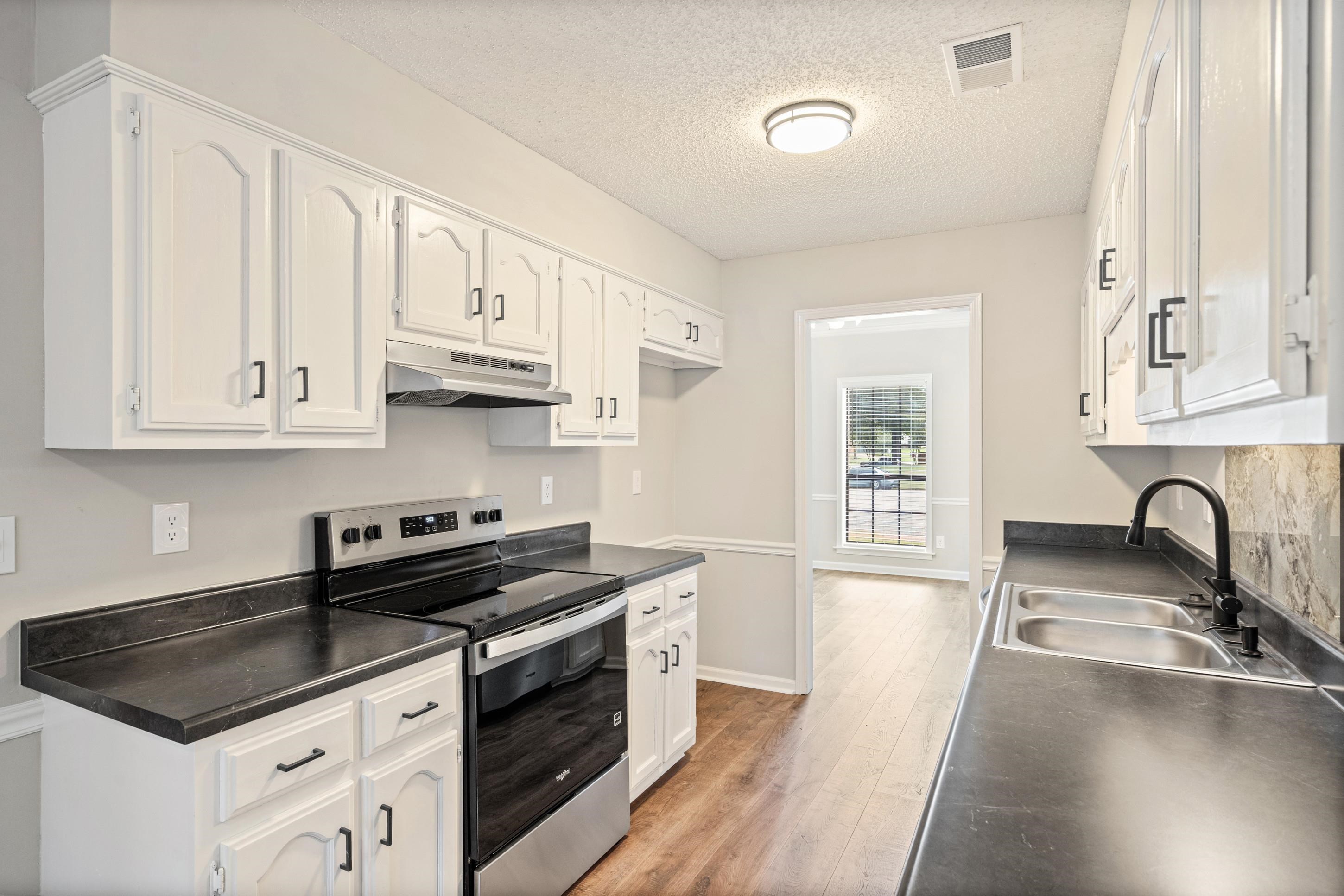 7722 Ivy Mist Cv Property Photo 7