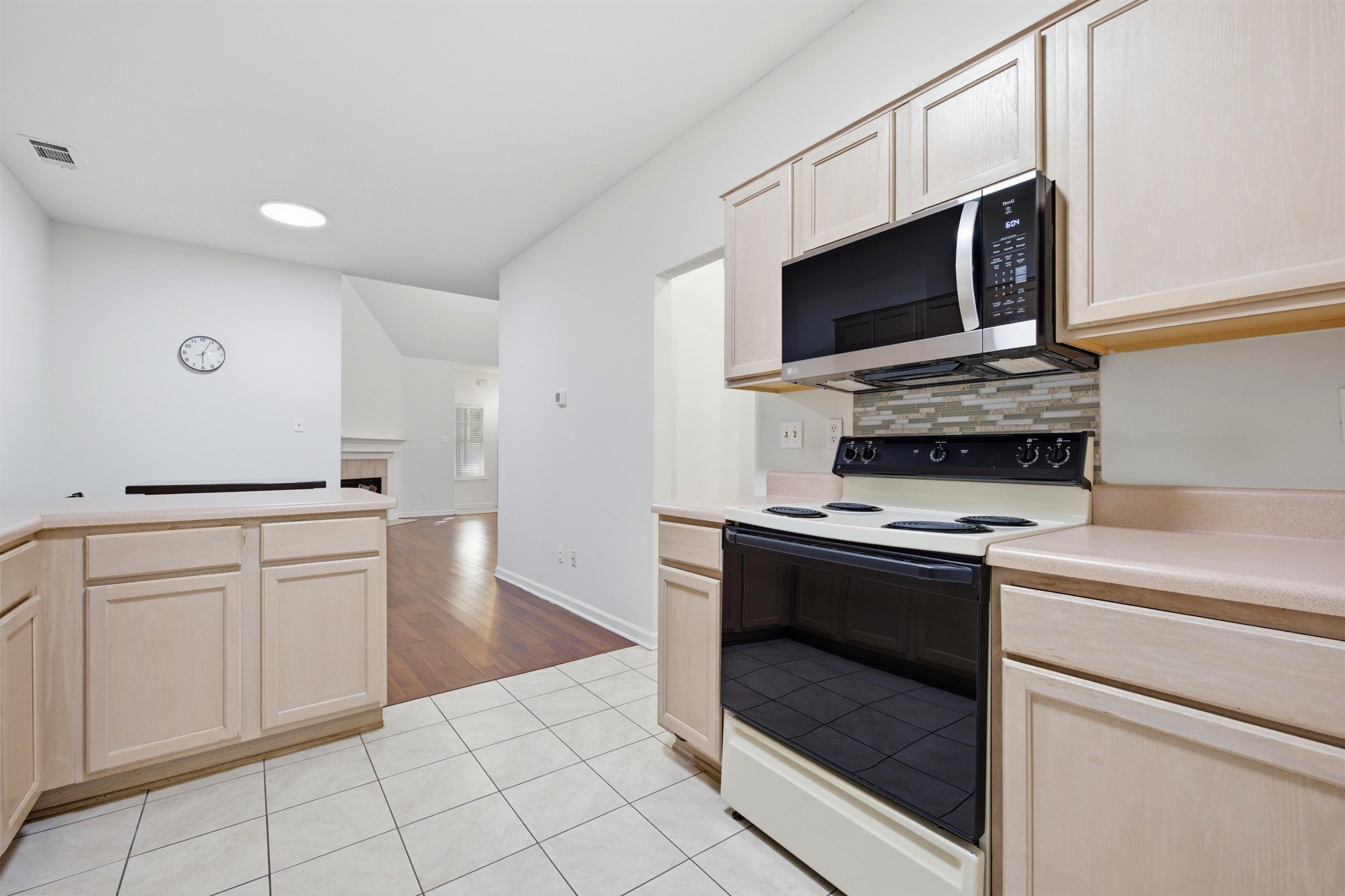 1168 Brady Hollow Ln Property Photo 9