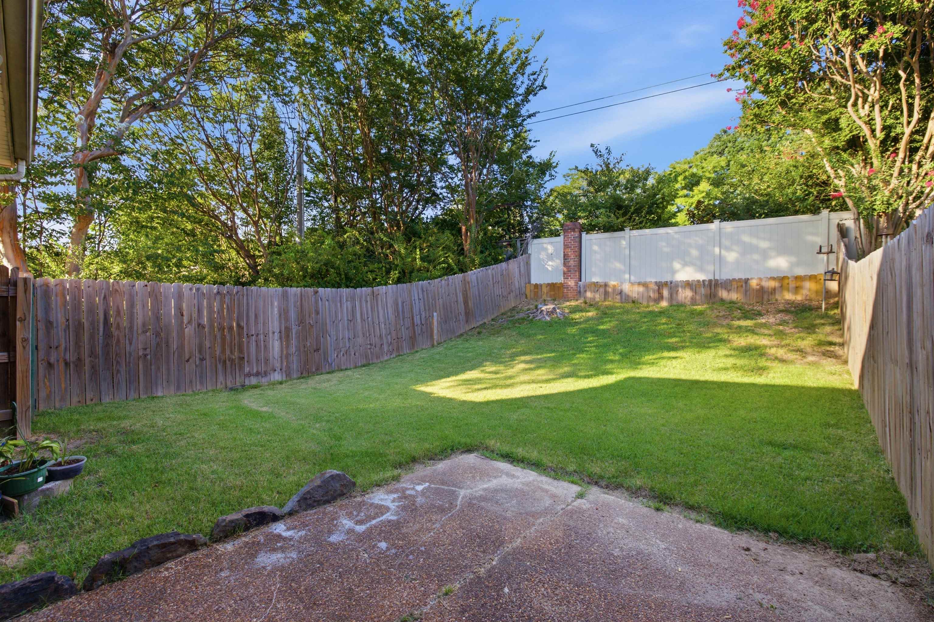 1168 Brady Hollow Ln Property Photo 20