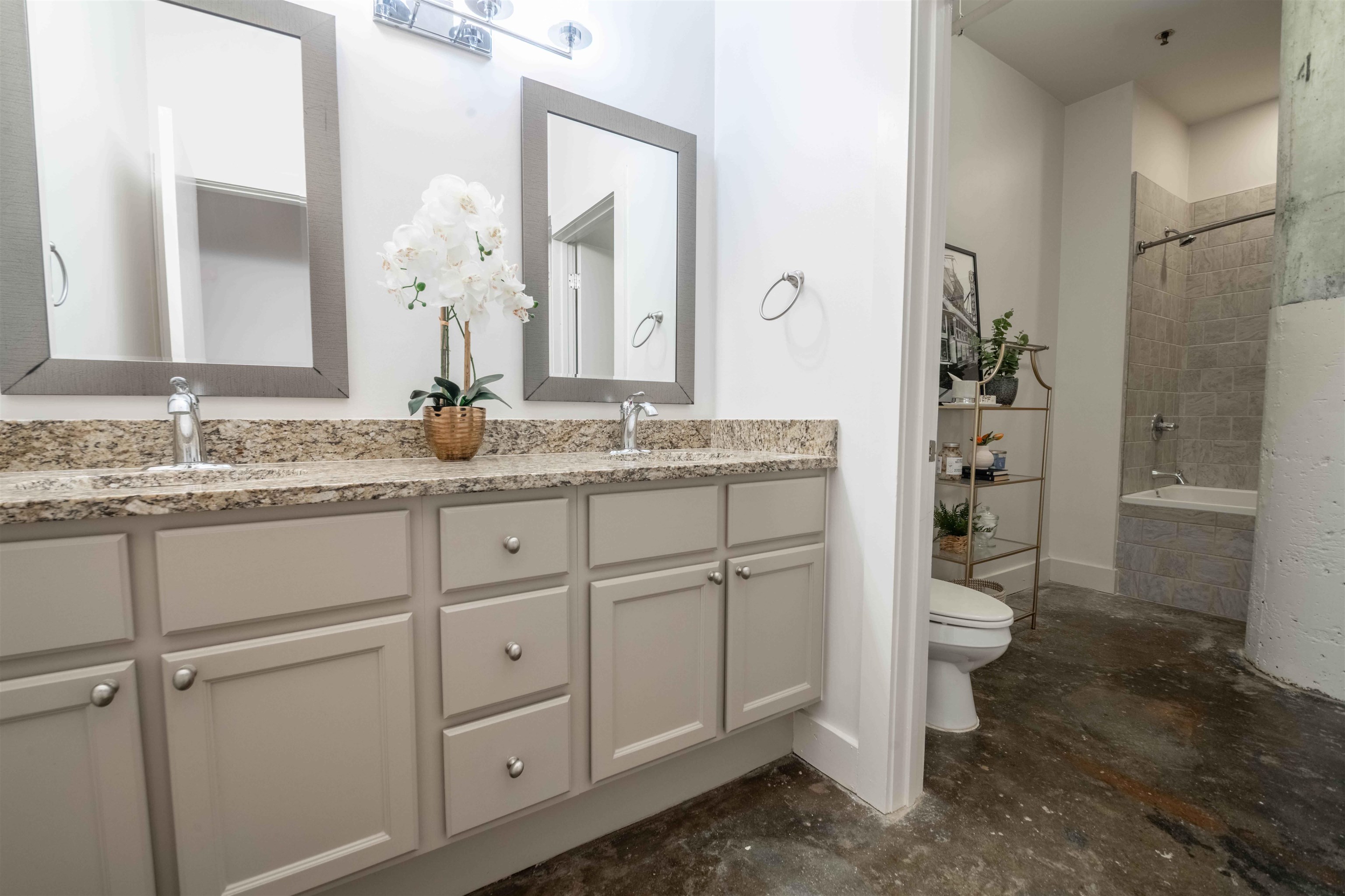 505 Tennessee St 408 Property Photo 27