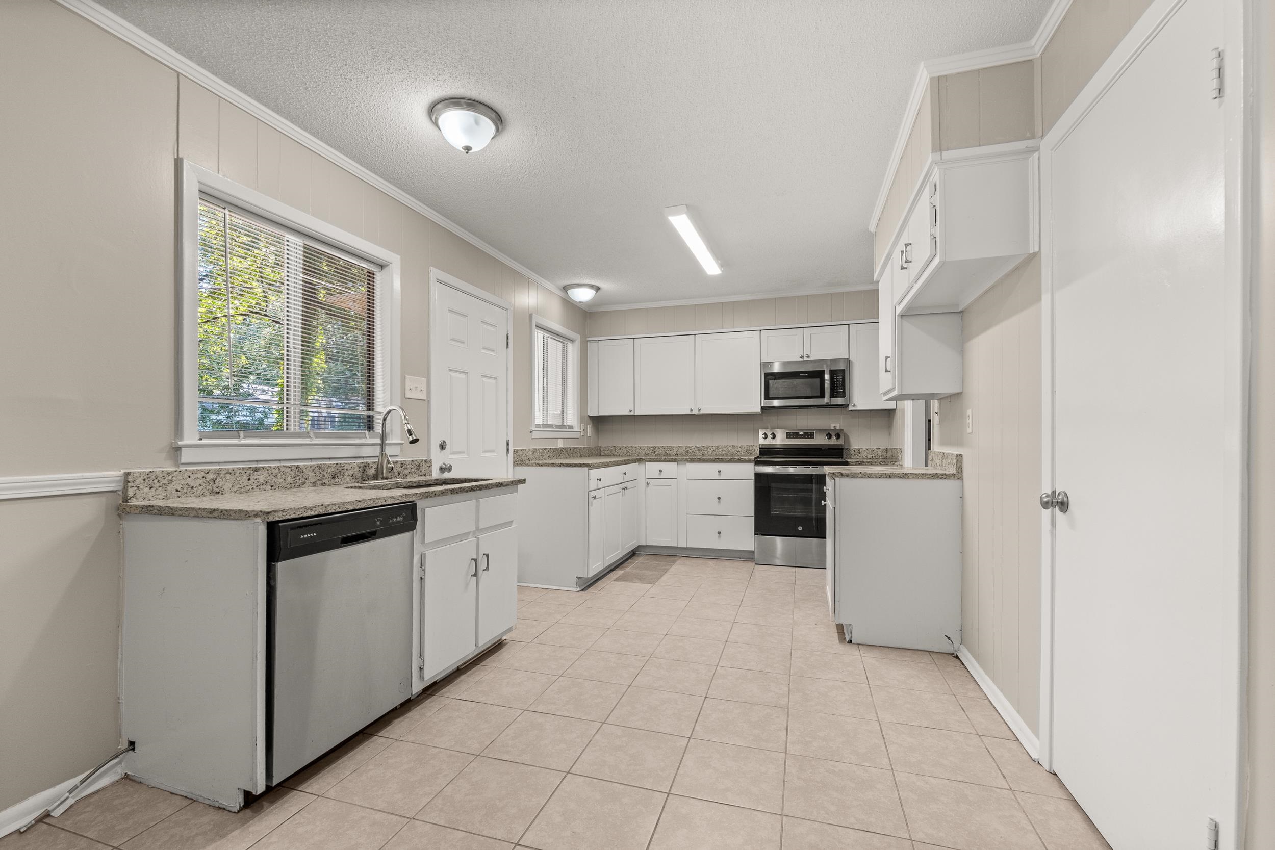 3018 Scotland Rd Property Photo 12