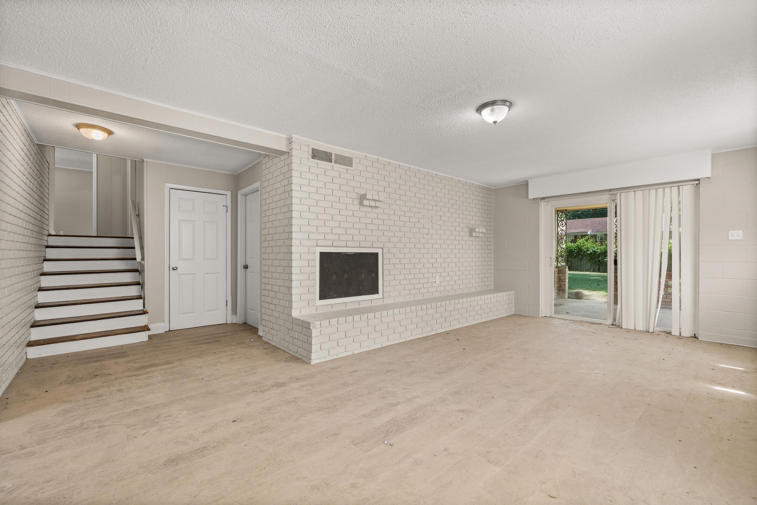 3018 Scotland Rd Property Photo 17