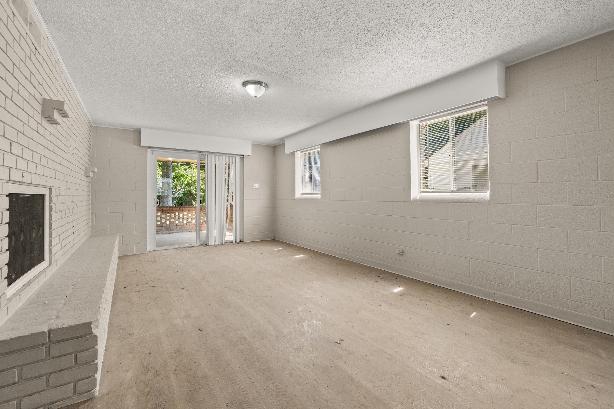 3018 Scotland Rd Property Photo 19
