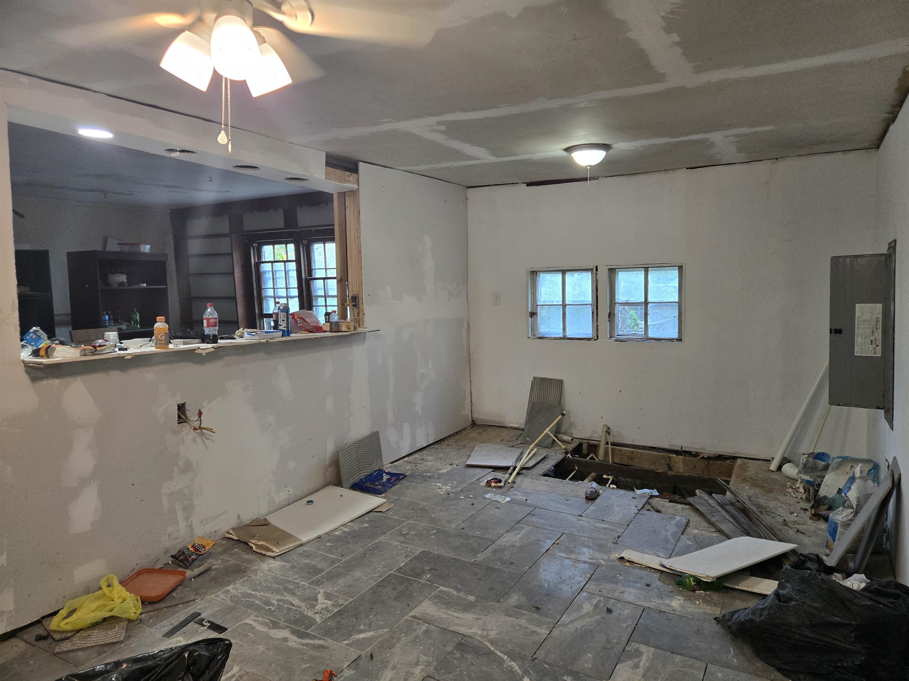 224 Baptist St Property Photo 4