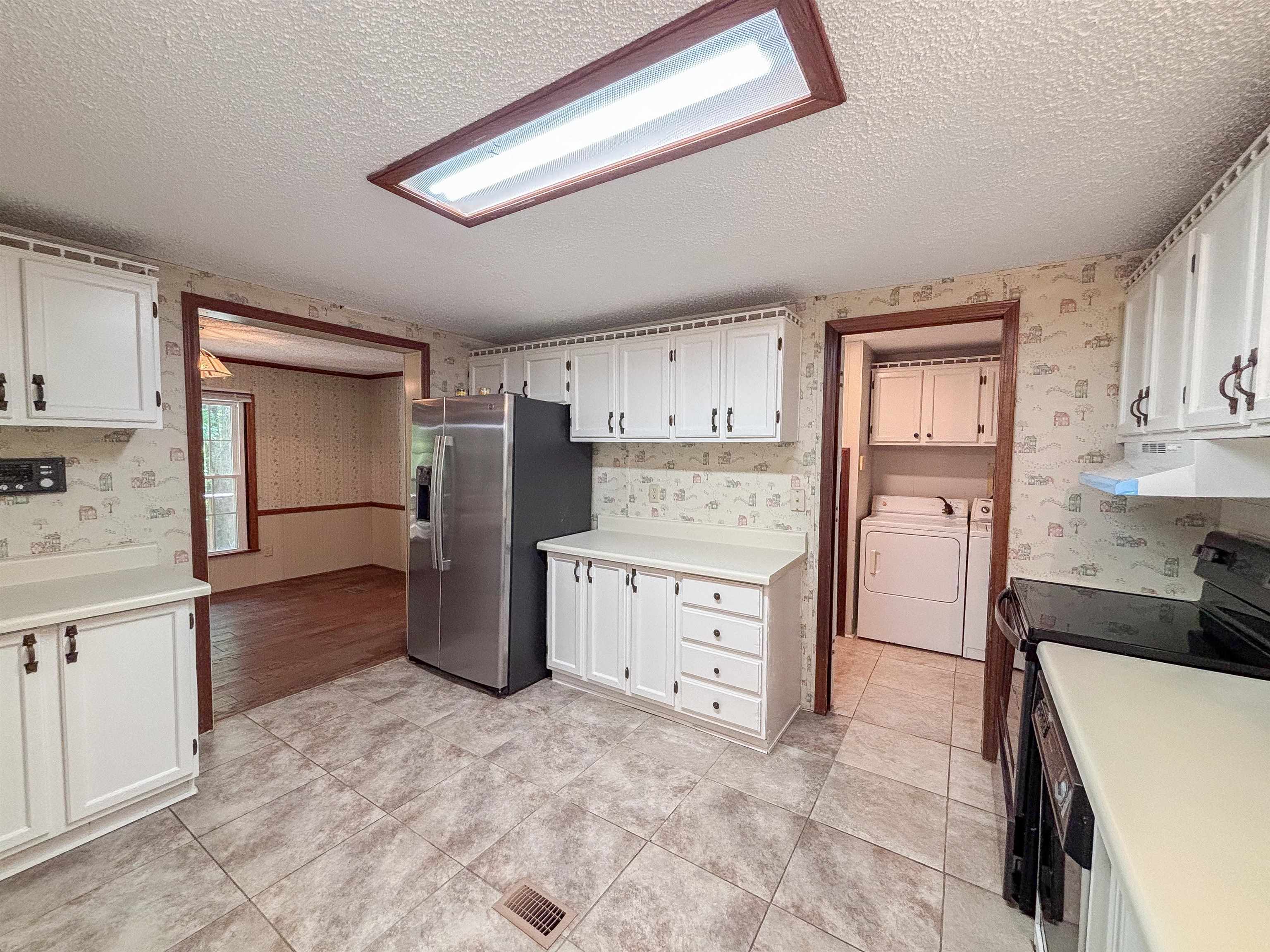 471 Milton Rd Property Photo 6