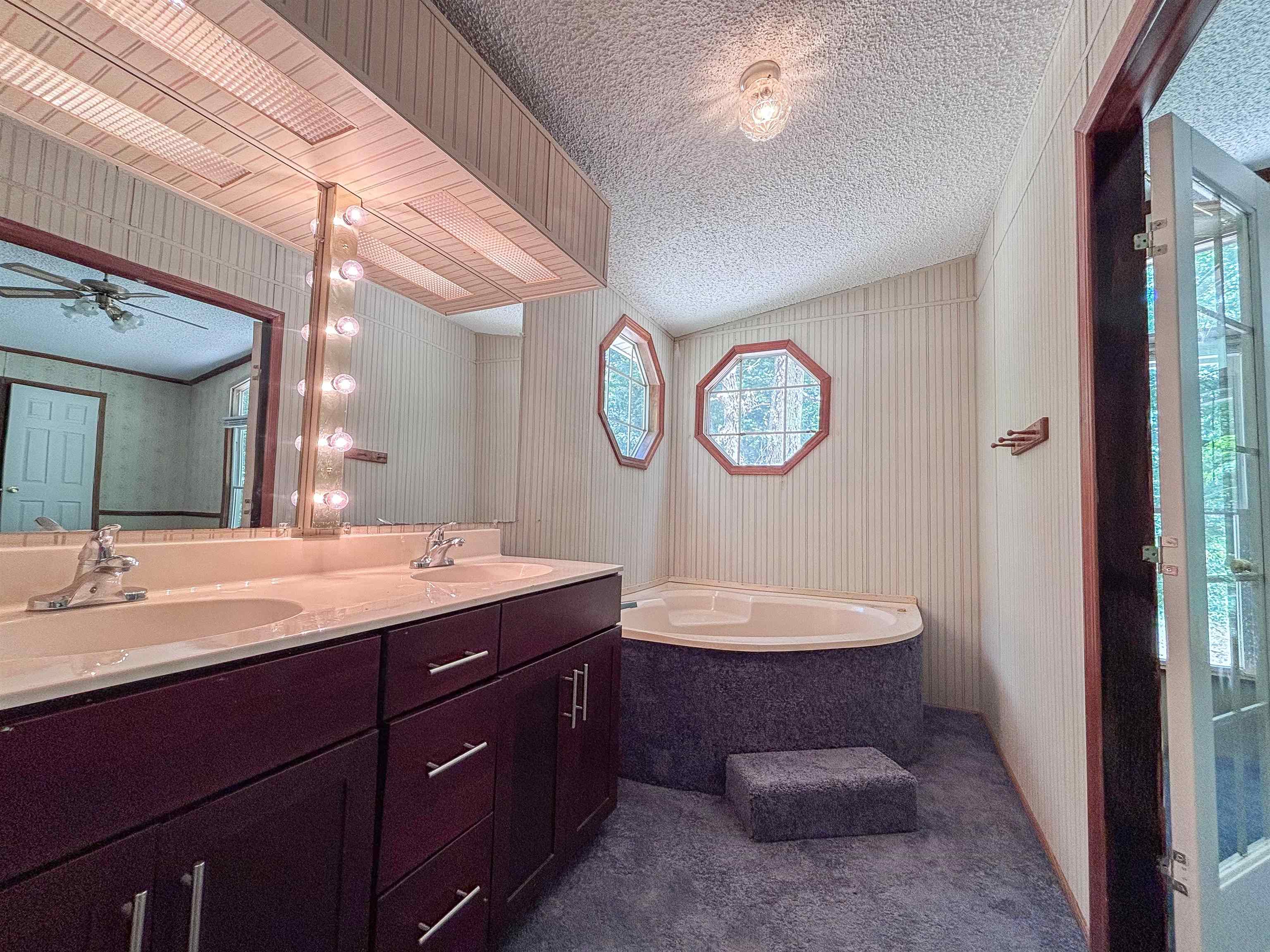 471 Milton Rd Property Photo 24