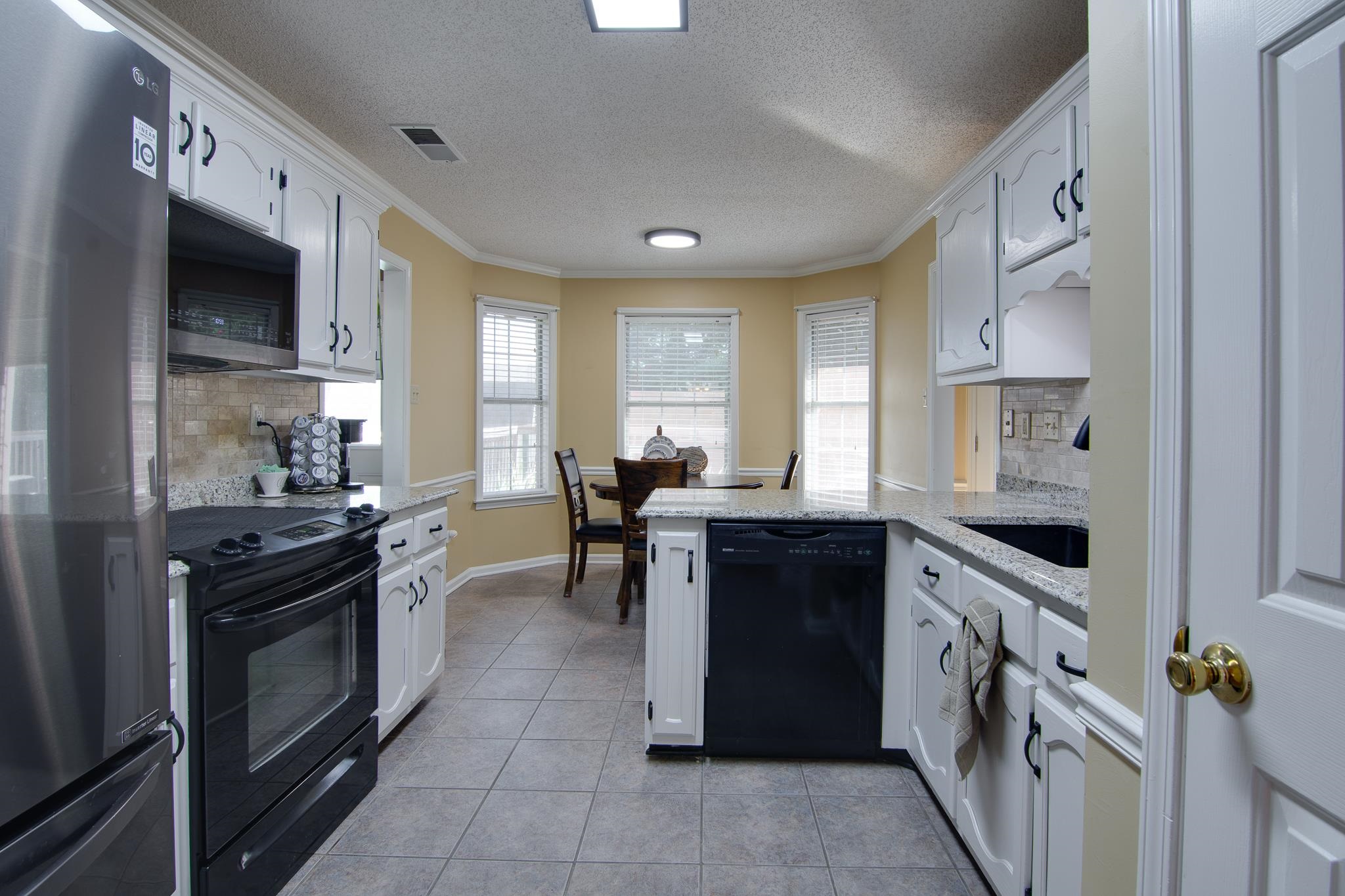 4020 Altruria Rd Property Photo 5