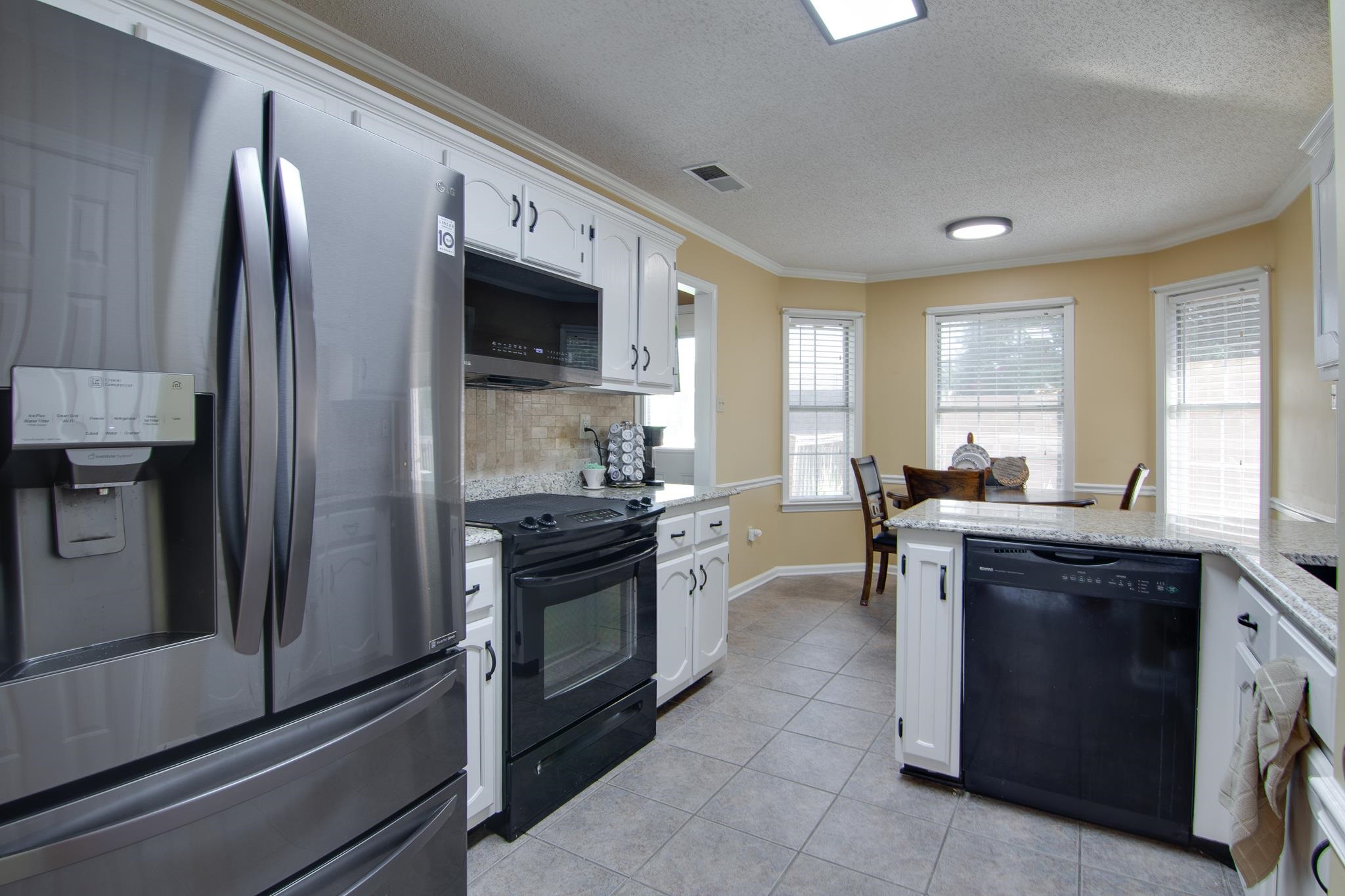 4020 Altruria Rd Property Photo 6