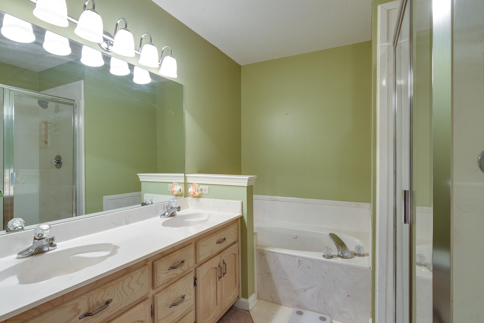 4020 Altruria Rd Property Photo 18