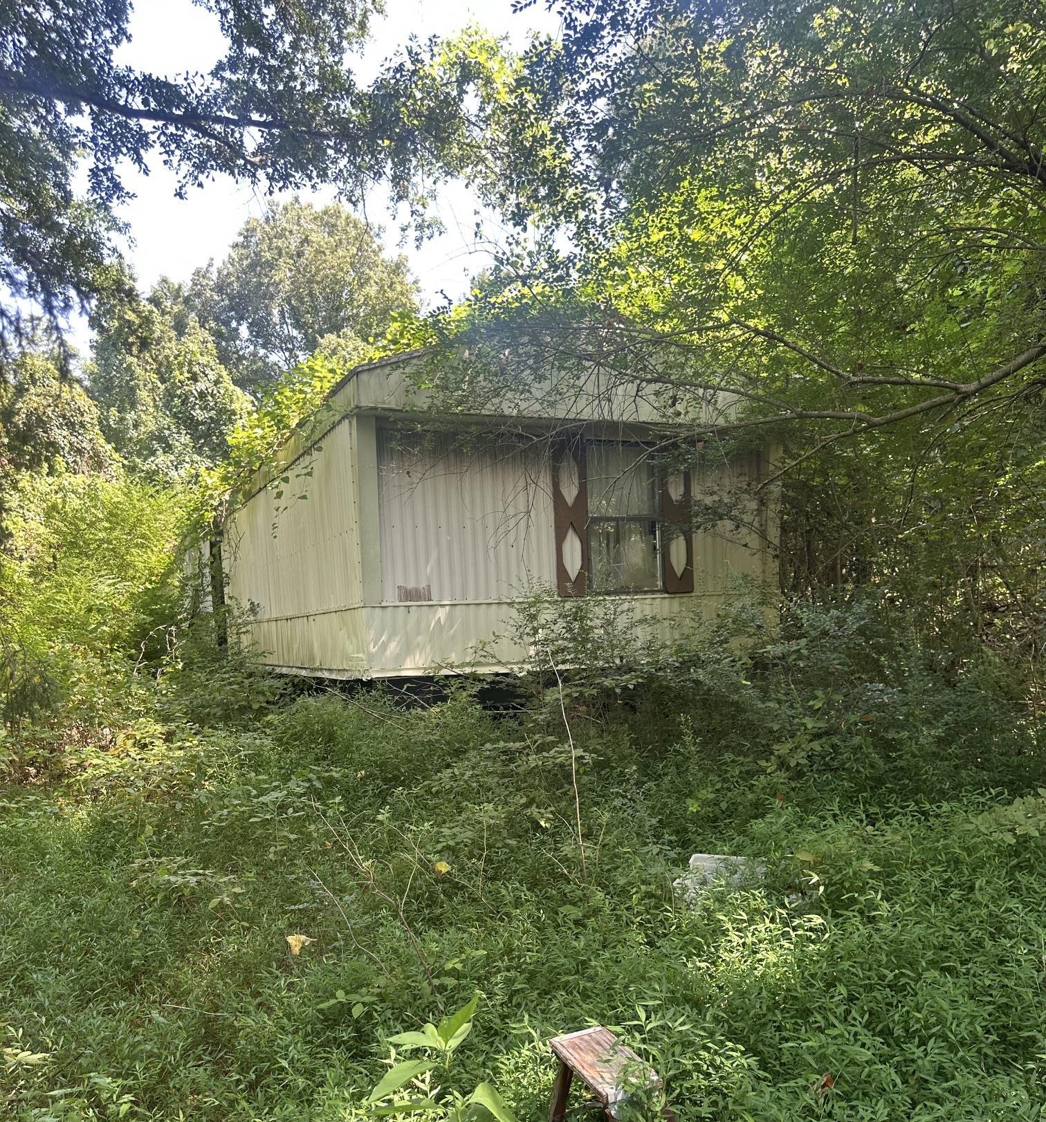 7700 Pleasant Ridge Rd Property Photo 2