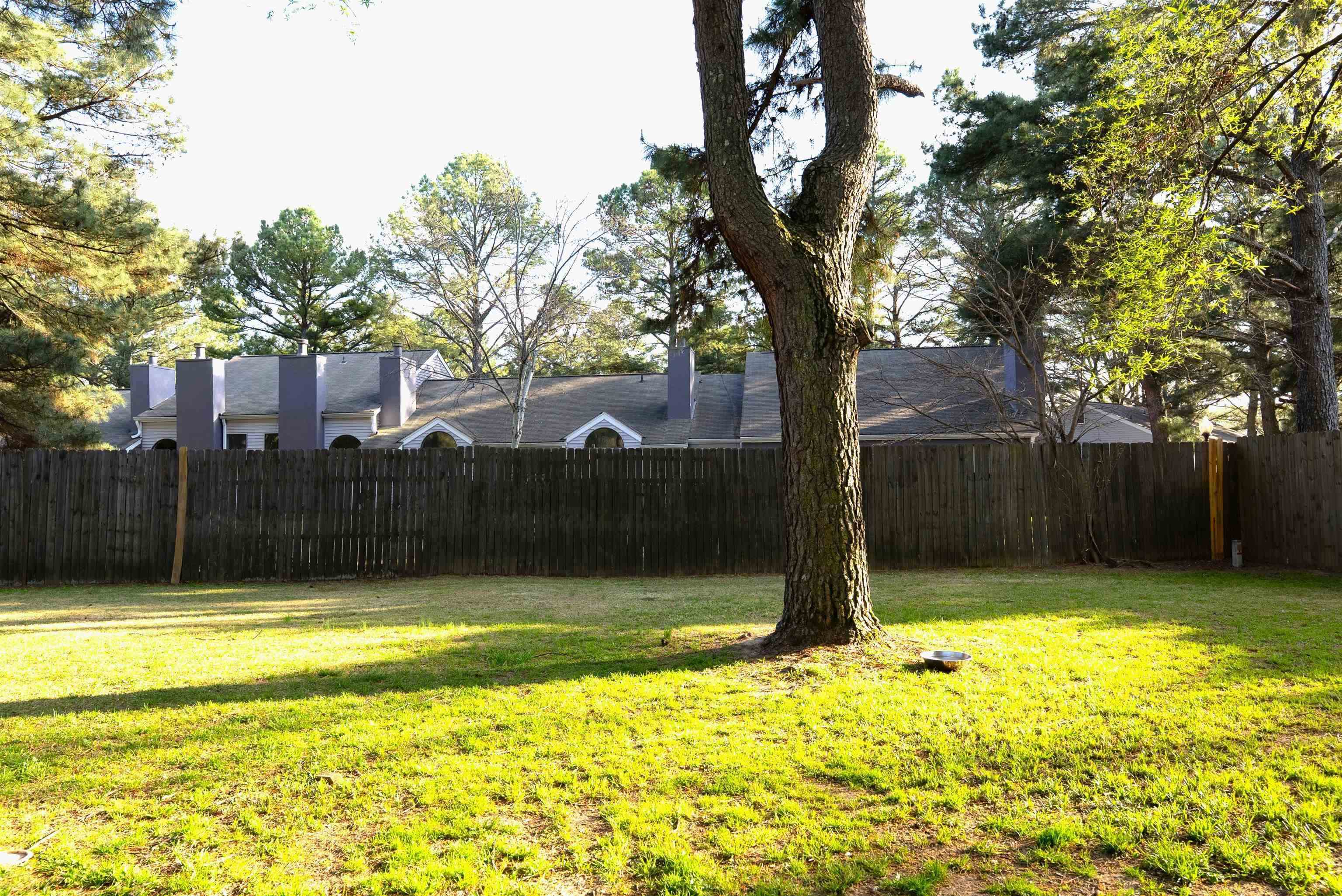 6751 Bainbridge Dr Property Photo 13