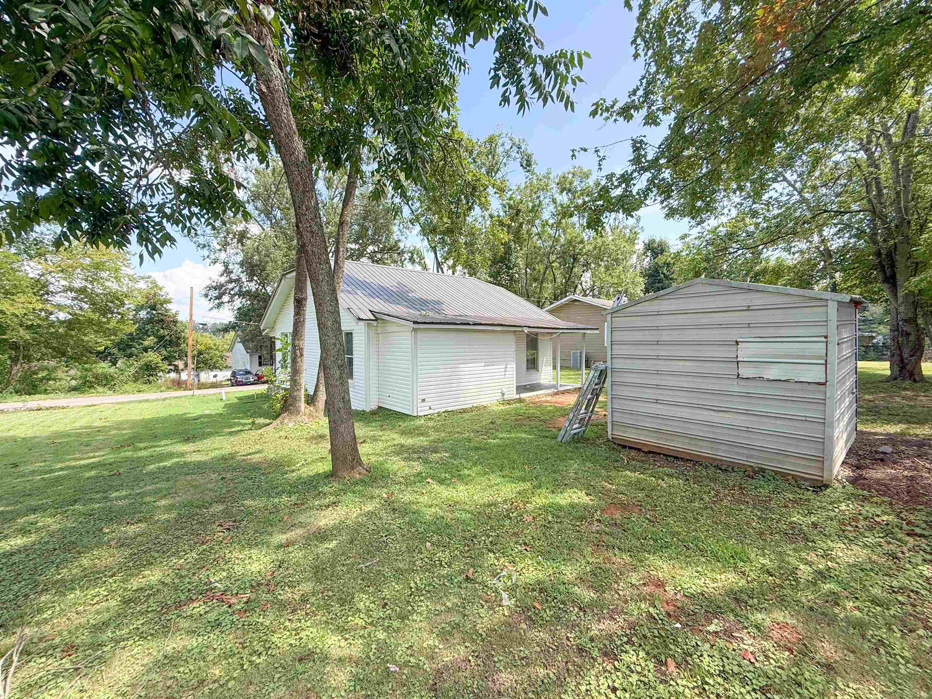 403 Sharp St Property Photo 9