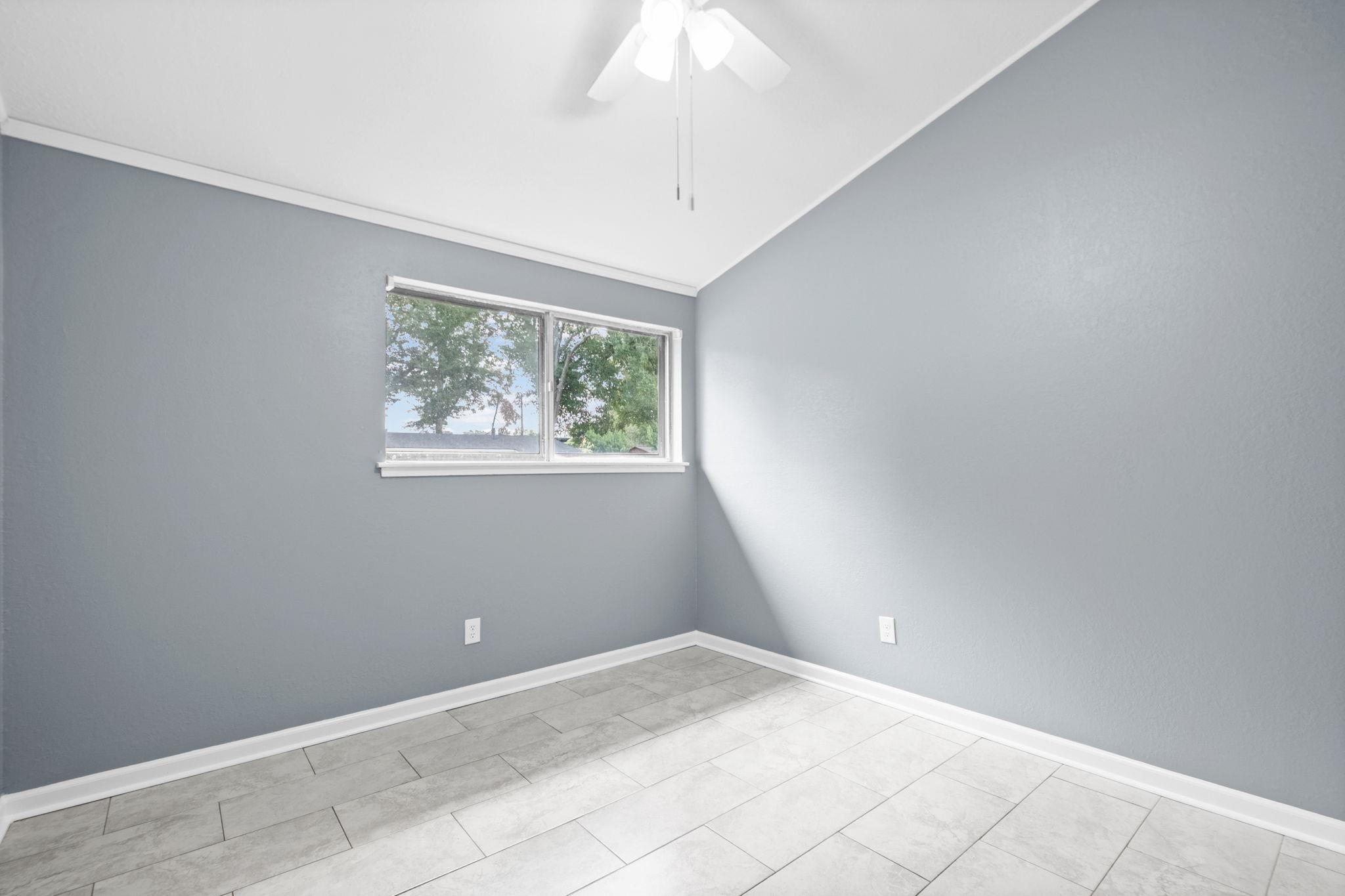 1143 Pallwood Rd Property Photo 14