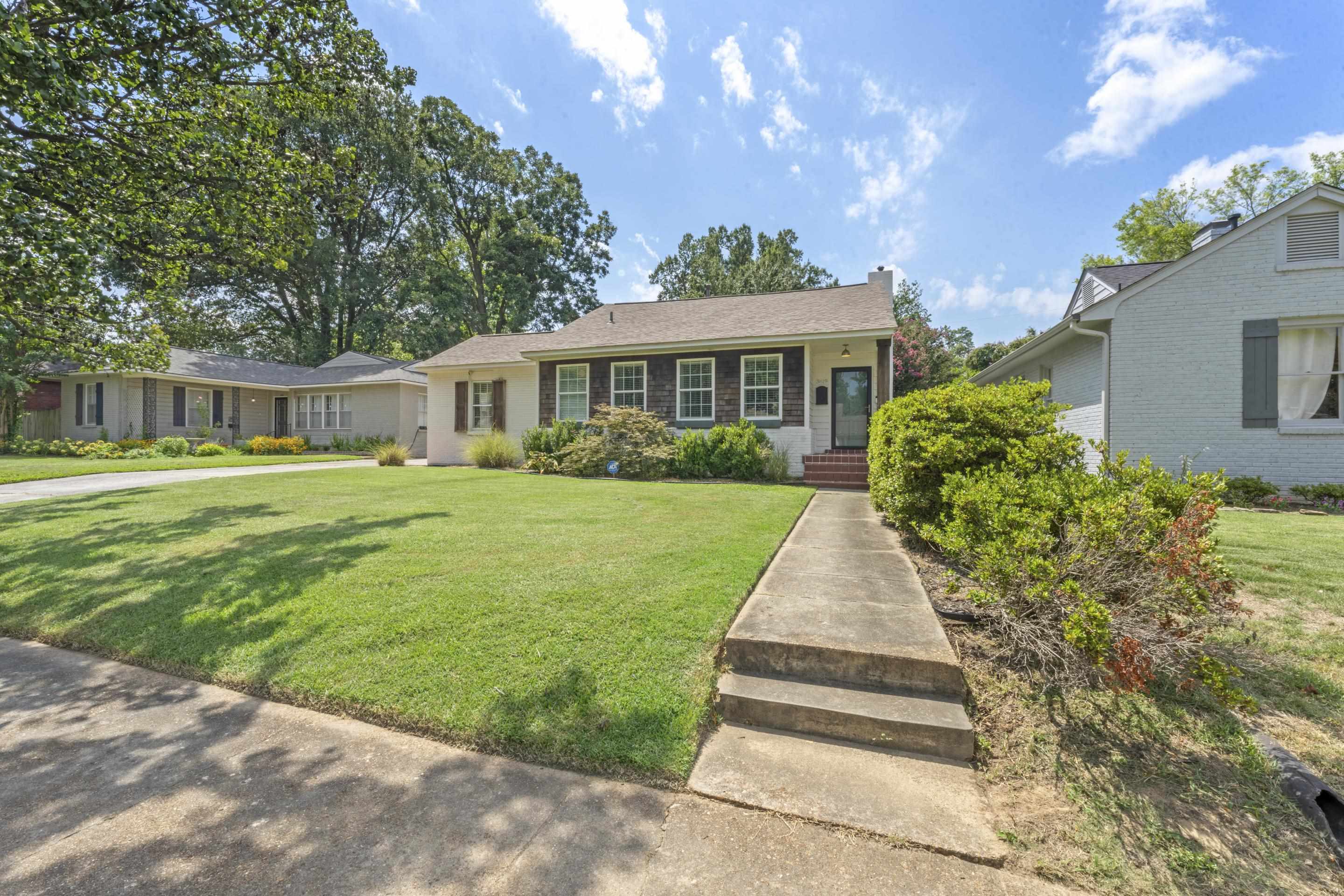3619 Kenwood Ave Property Photo 3